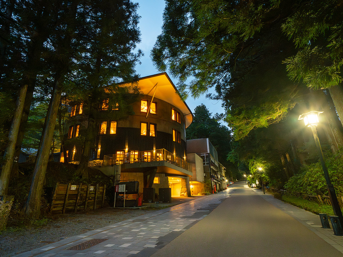 yOρzĂȂƗYȎR̒œYĂƂB