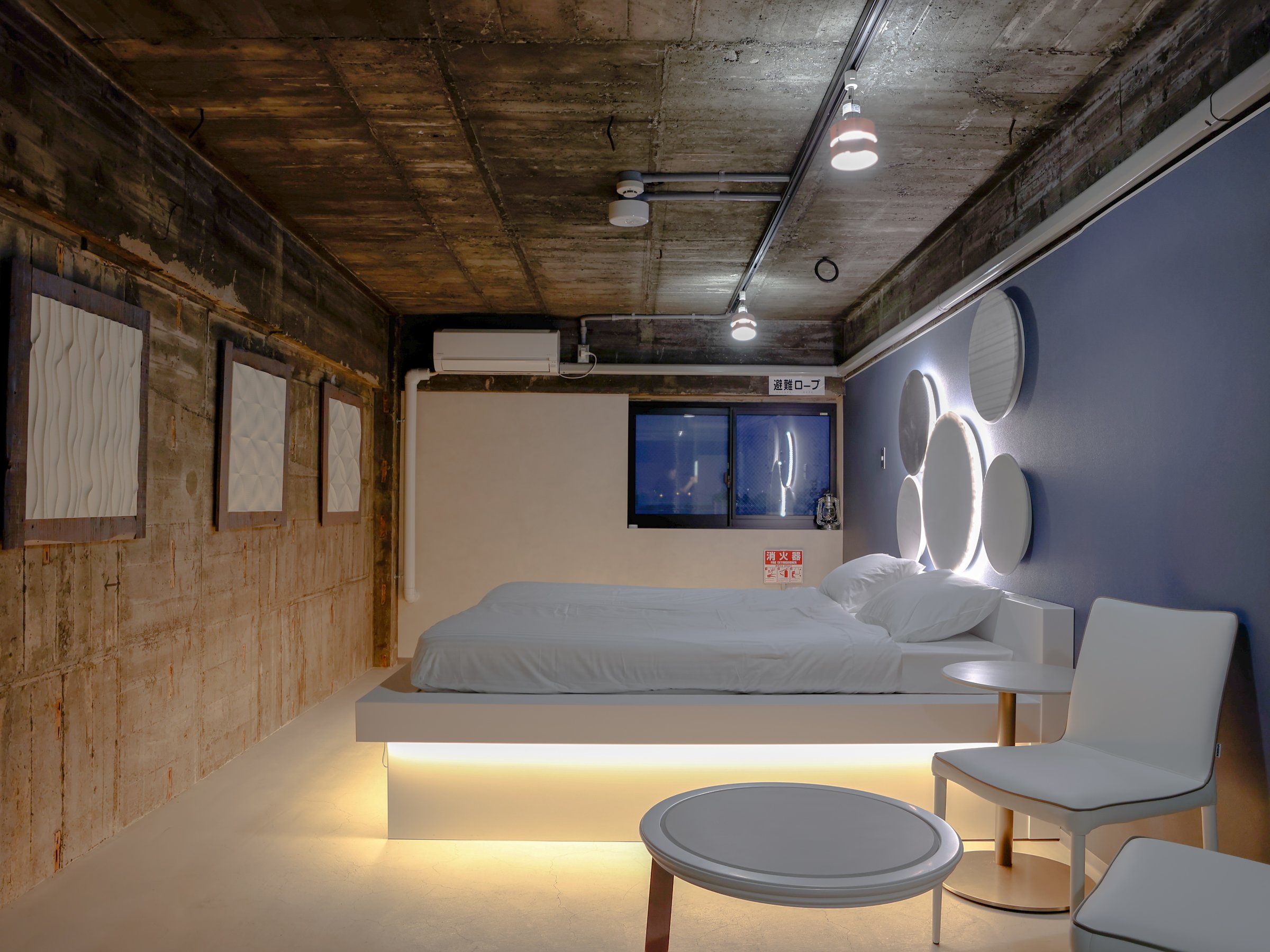 Room3