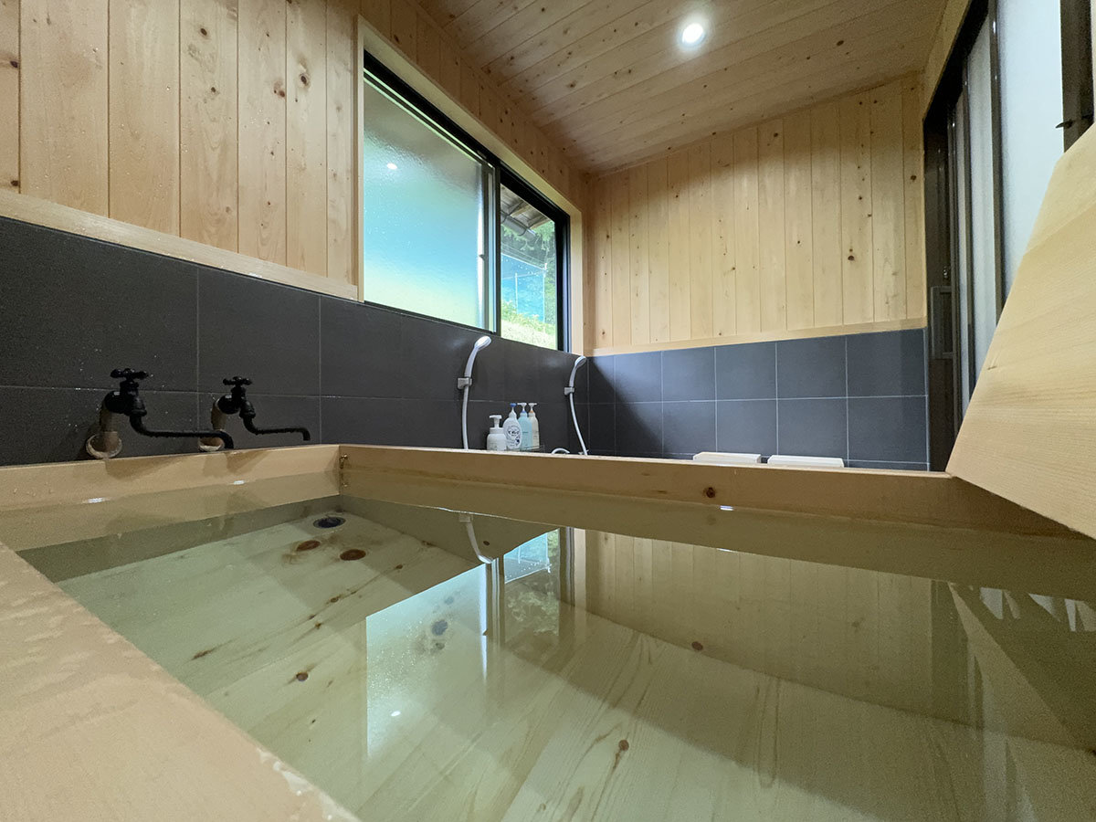 �y���C�z �w�̍��� 