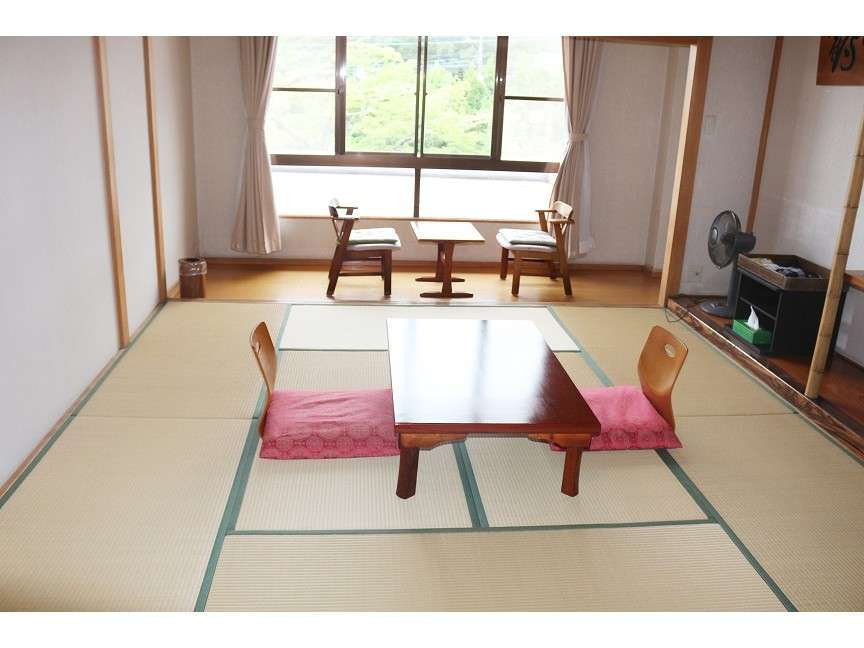 �������S