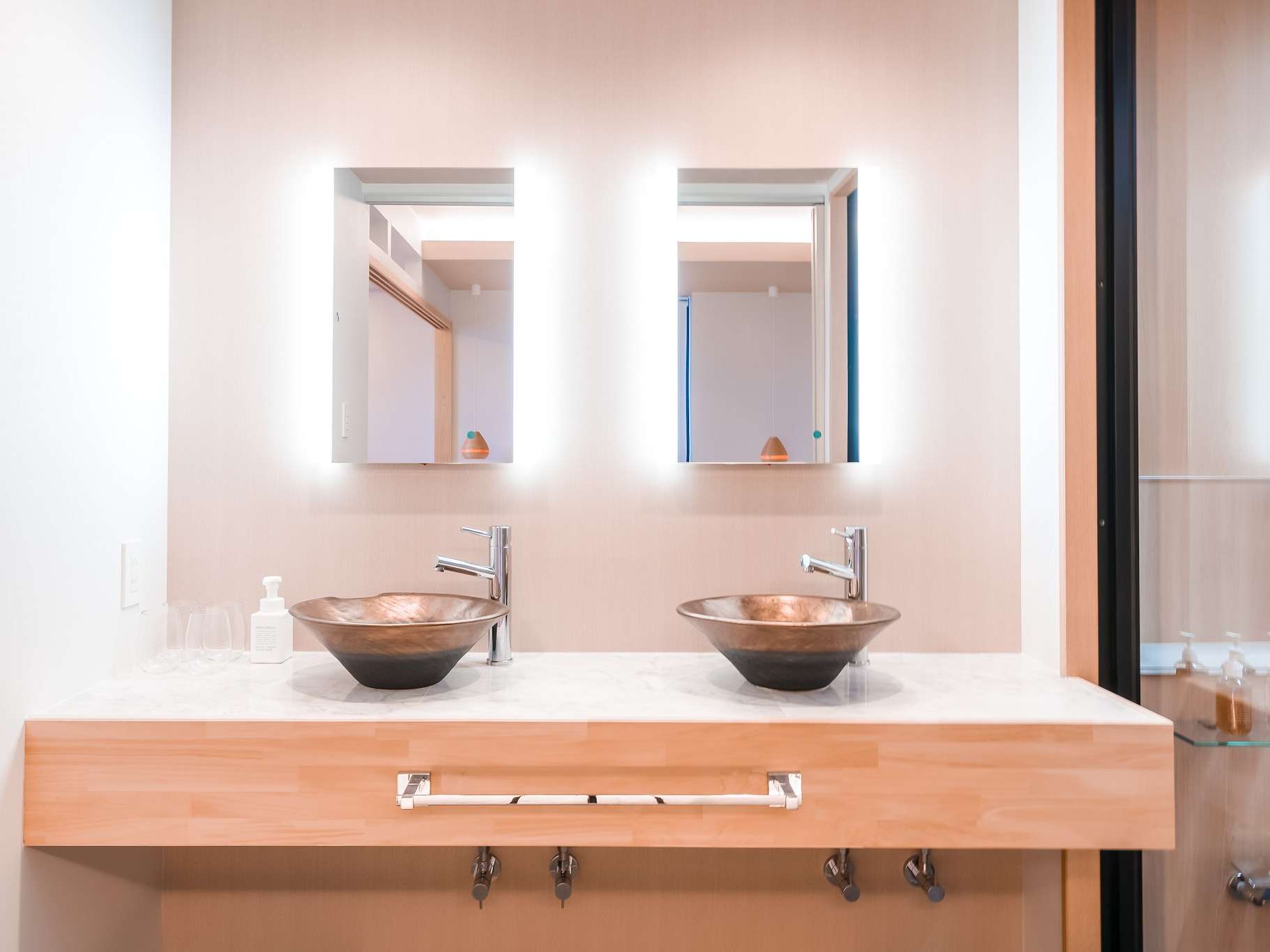 �X�[�y���A�c�C�����t�@�~���[�X�C�[�g�̃o�X���[���B���D�~���[�����ʃ{�E���Q��B