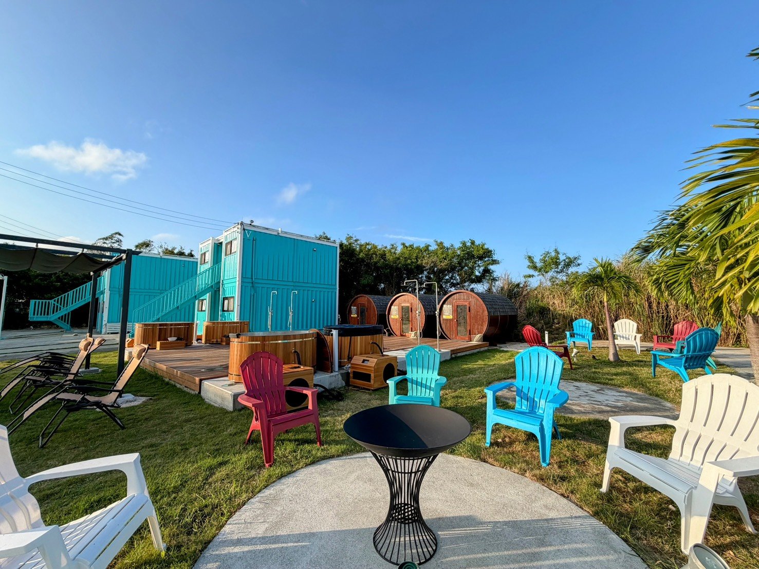 �y�t�@�C���[�s�b�g�z�h���҂��C�y�ɗ��p�ł���X�y�[�X�B���𒭂߂Ȃ���{�Ó��̕��ɗh���鎞�ԁB