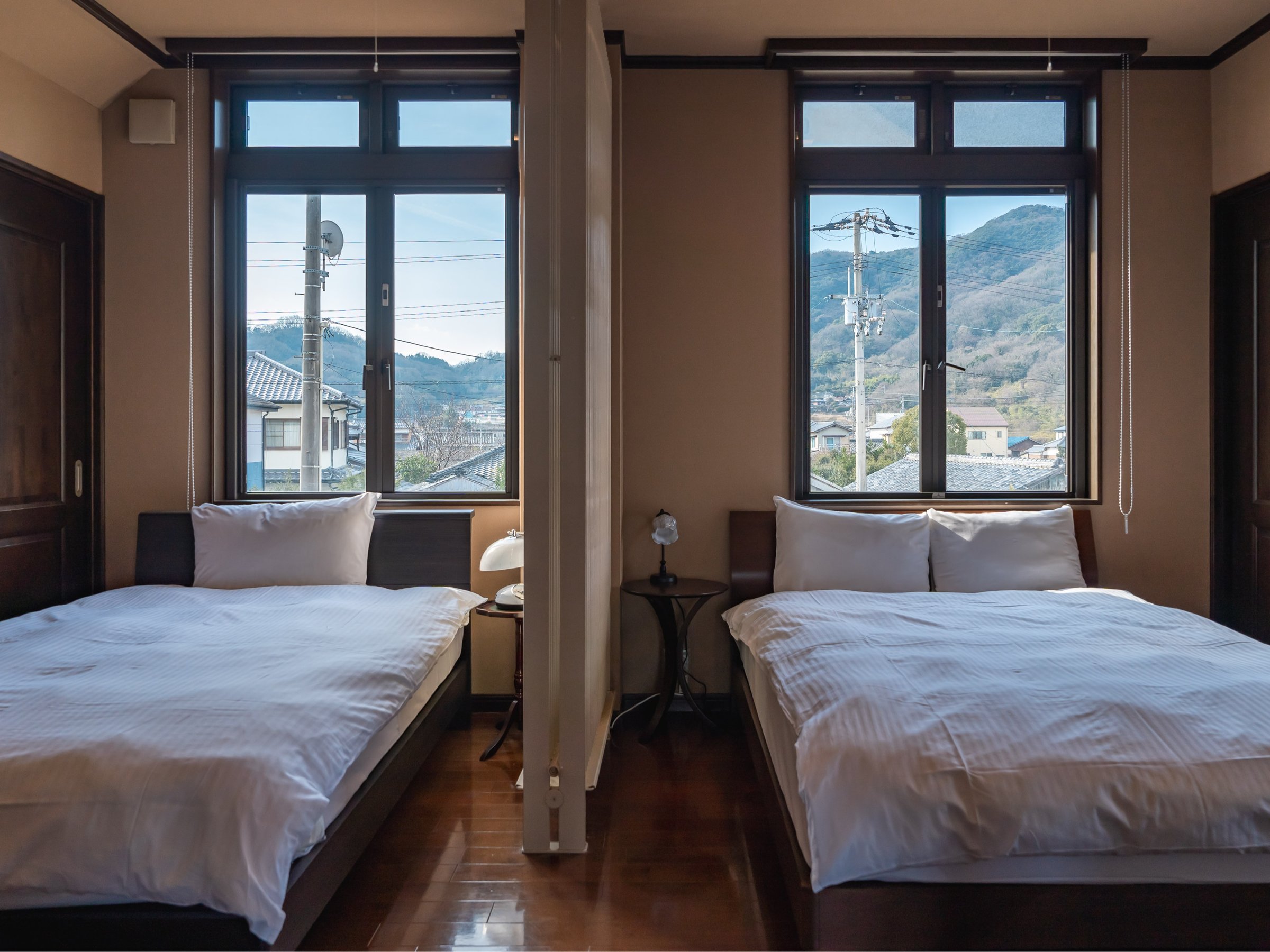 �Z�~�_�u���x�b�h�ƃ_�u���x�b�h