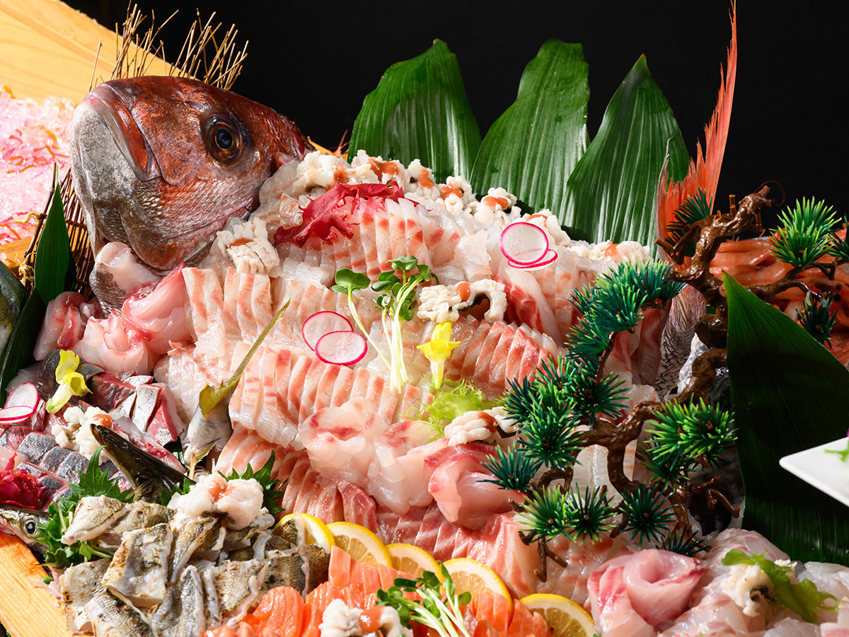 ��Dinner Buffet���n���̑���D�����g���ɉ������V�N�Ȓn�������y���݂��������i10�����܂ł��񋟗\��j