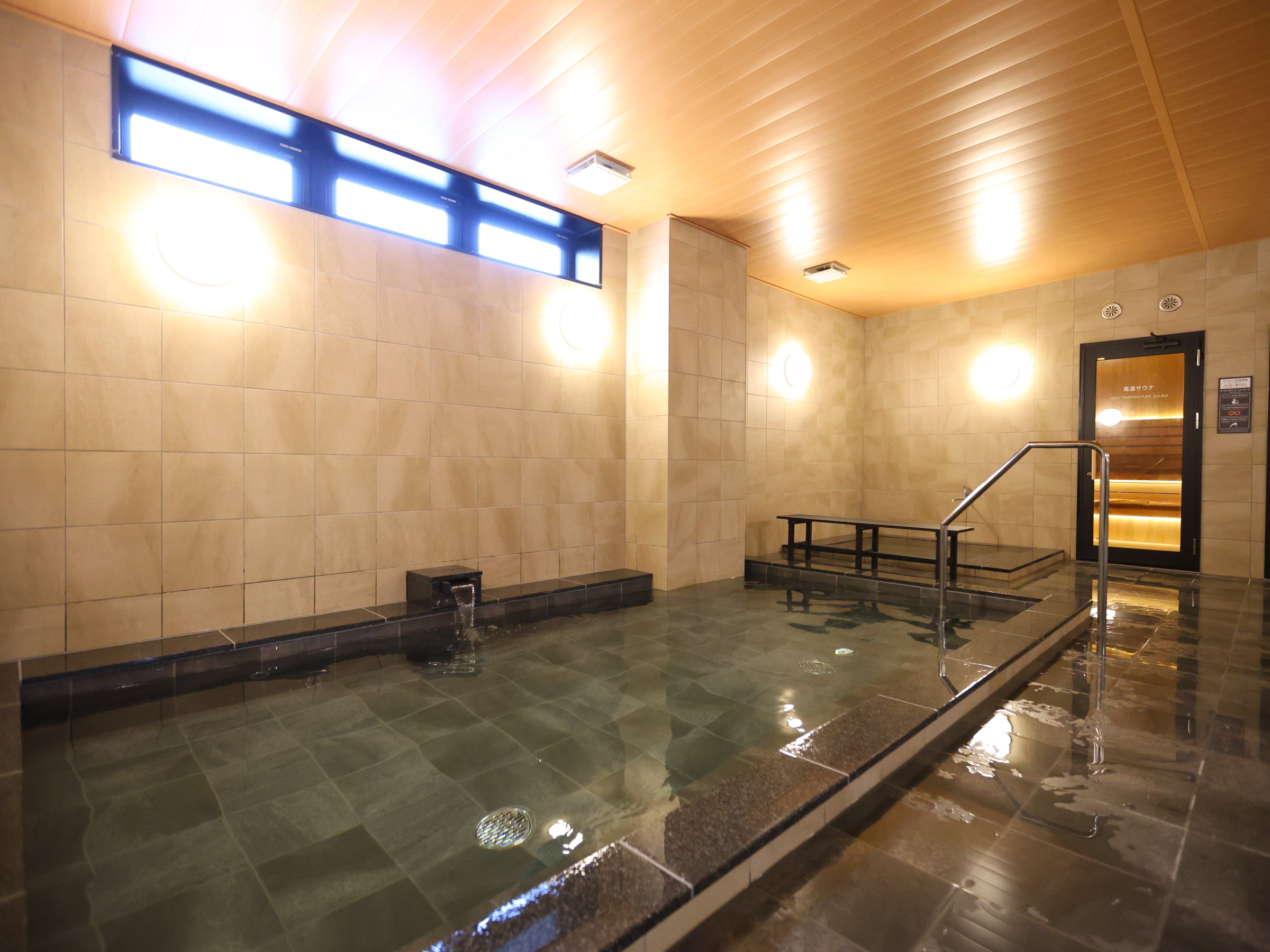 �����嗁��