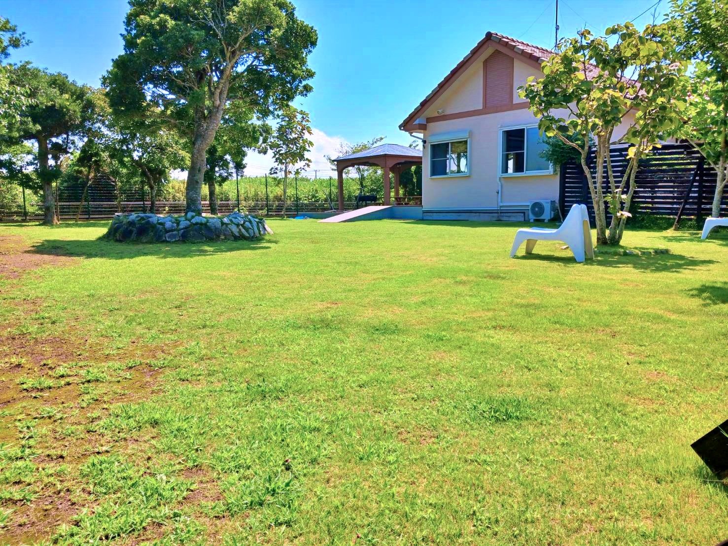 <�K�[�f�����a>��񂿂�񂪎v���؂葖���h�b�O�����I�@�����t�F���X�ň��S�ł��B