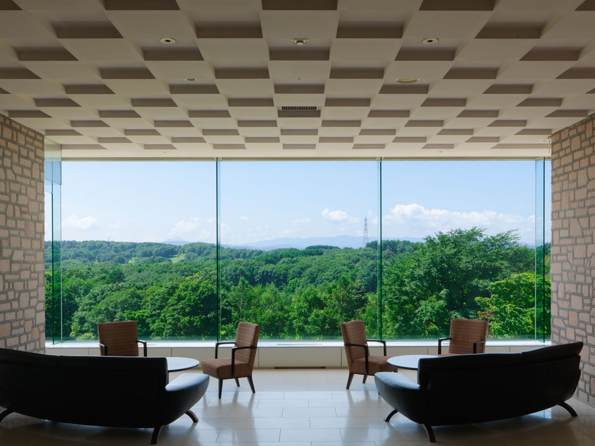 r[̑̊OɍLYȌiFql}܂