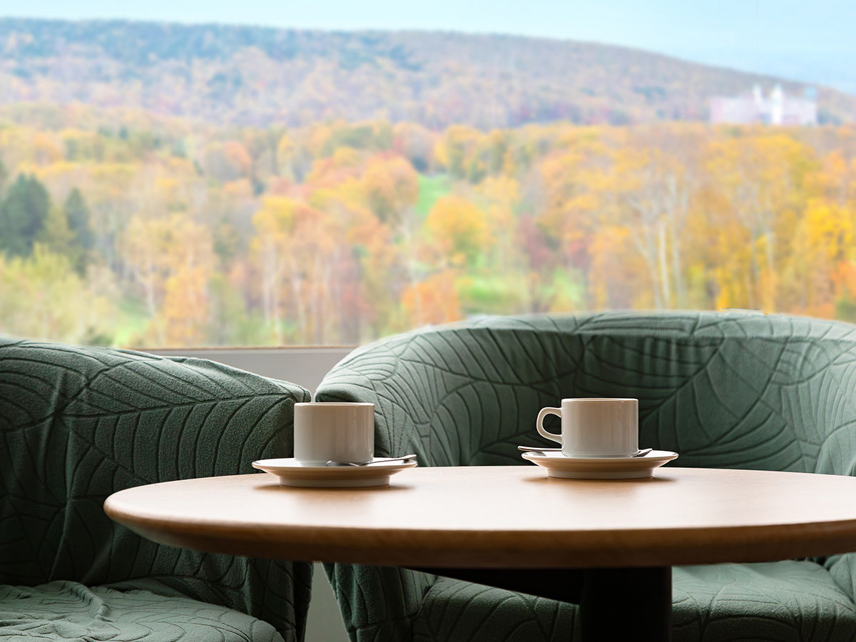 ���̊O�ɍL����k�L���̎��R�𒭂߁A�S�قǂ��Ă��������̂ЂƂƂ����B