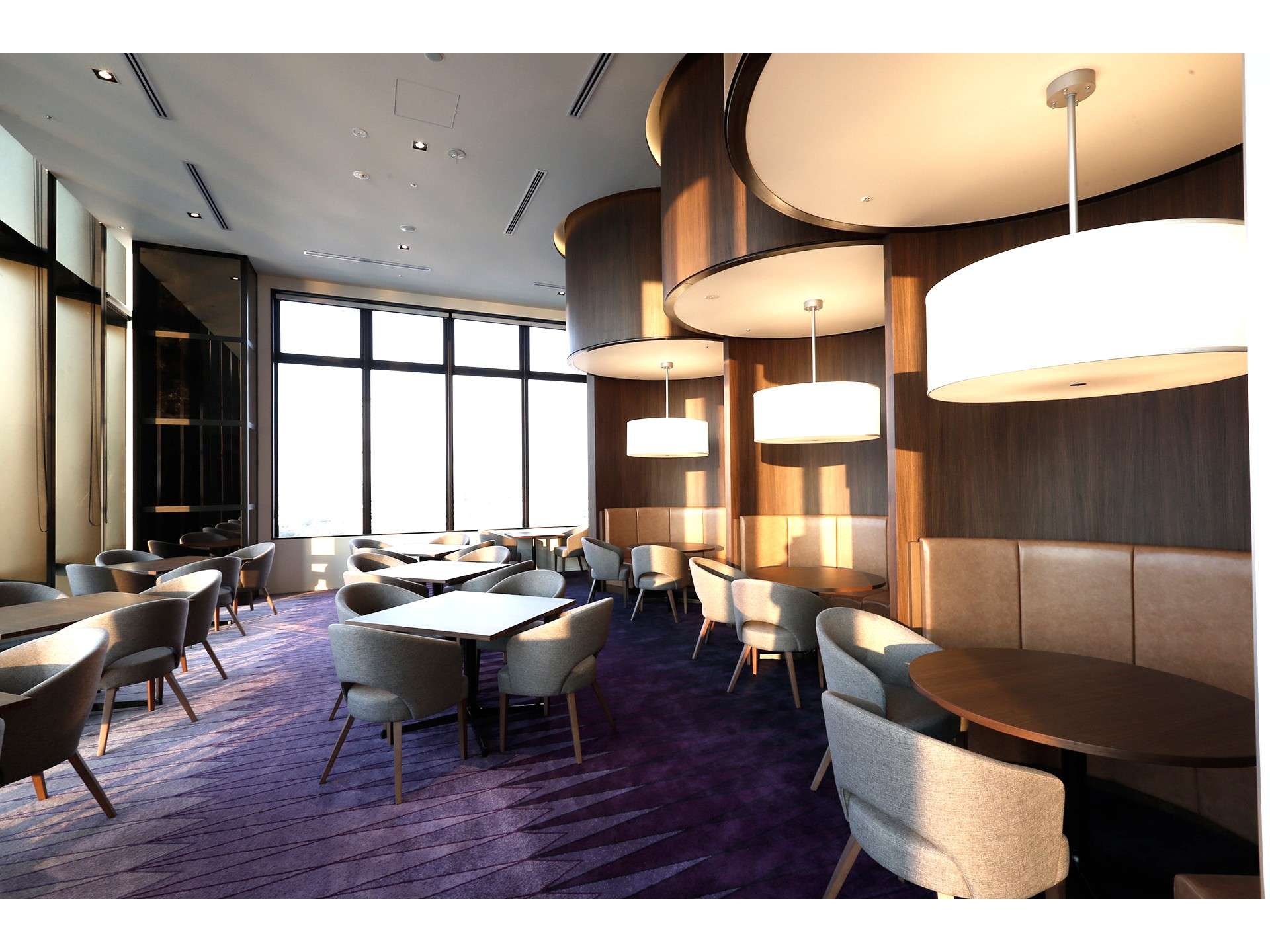 �P�S�e���X�g�����yTHE SKY RESTAURANT�z