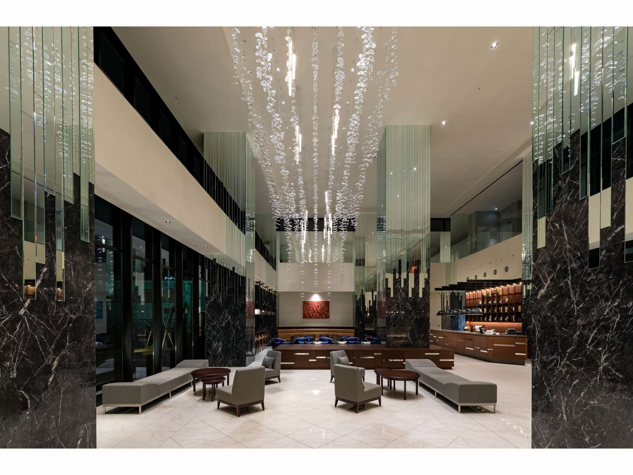 ���������̊J���I�ȃG���g�����X