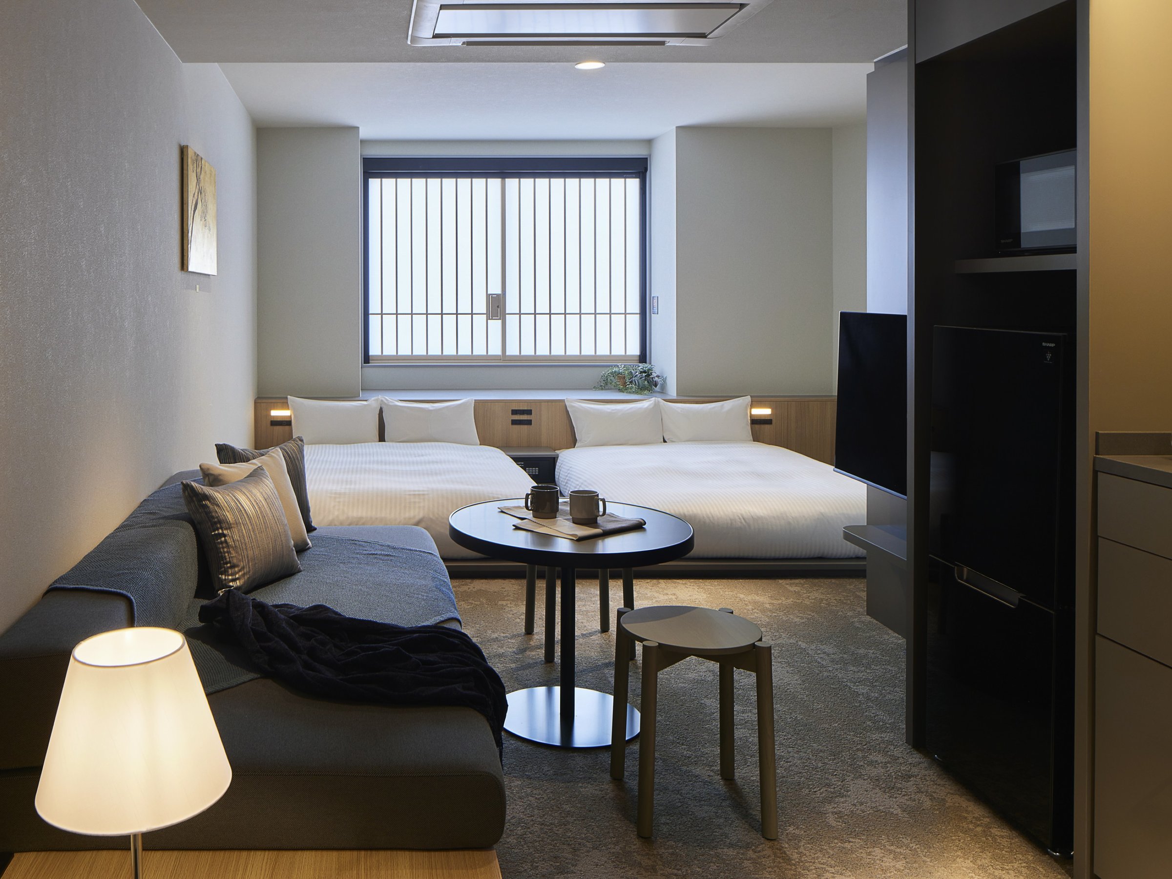 ���f���[�g3�x�b�h