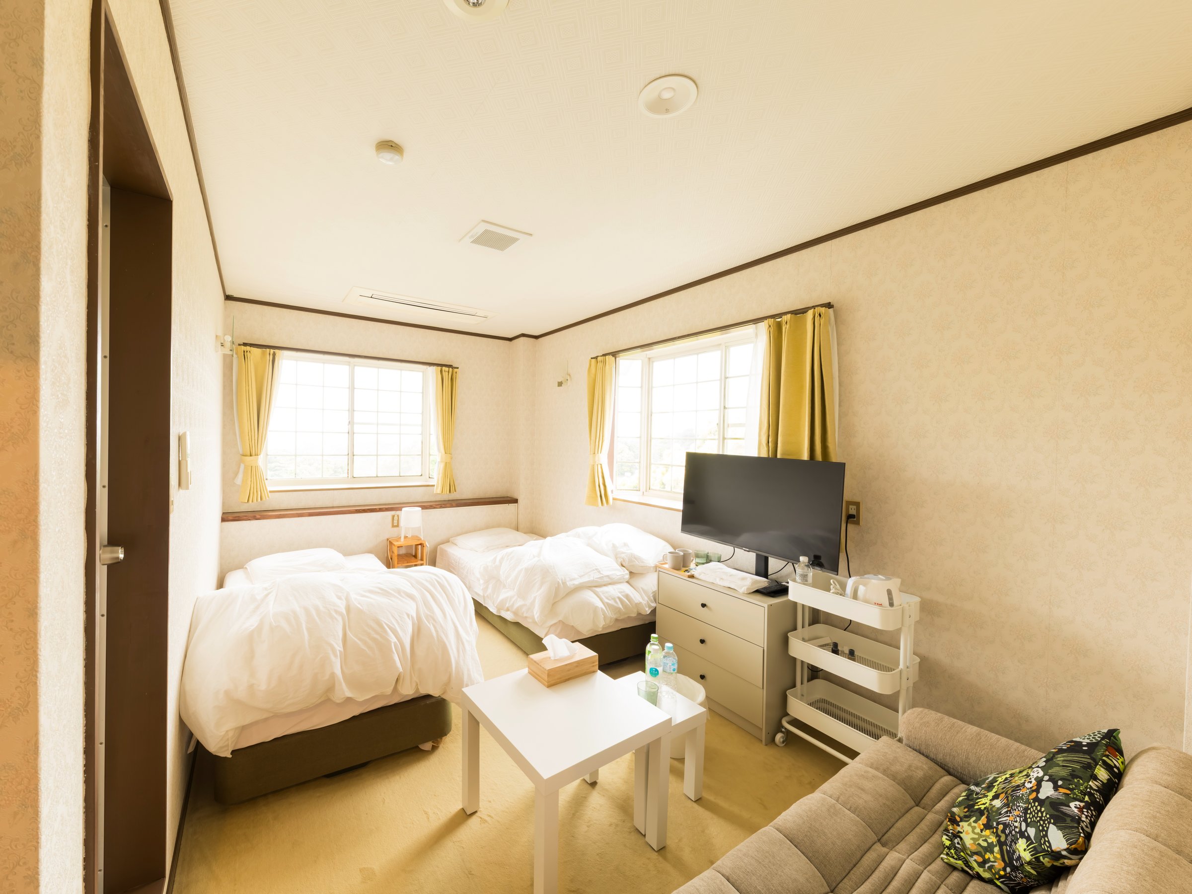 �I�[�V�����r���[�i�����m���j �c�C���@�q��