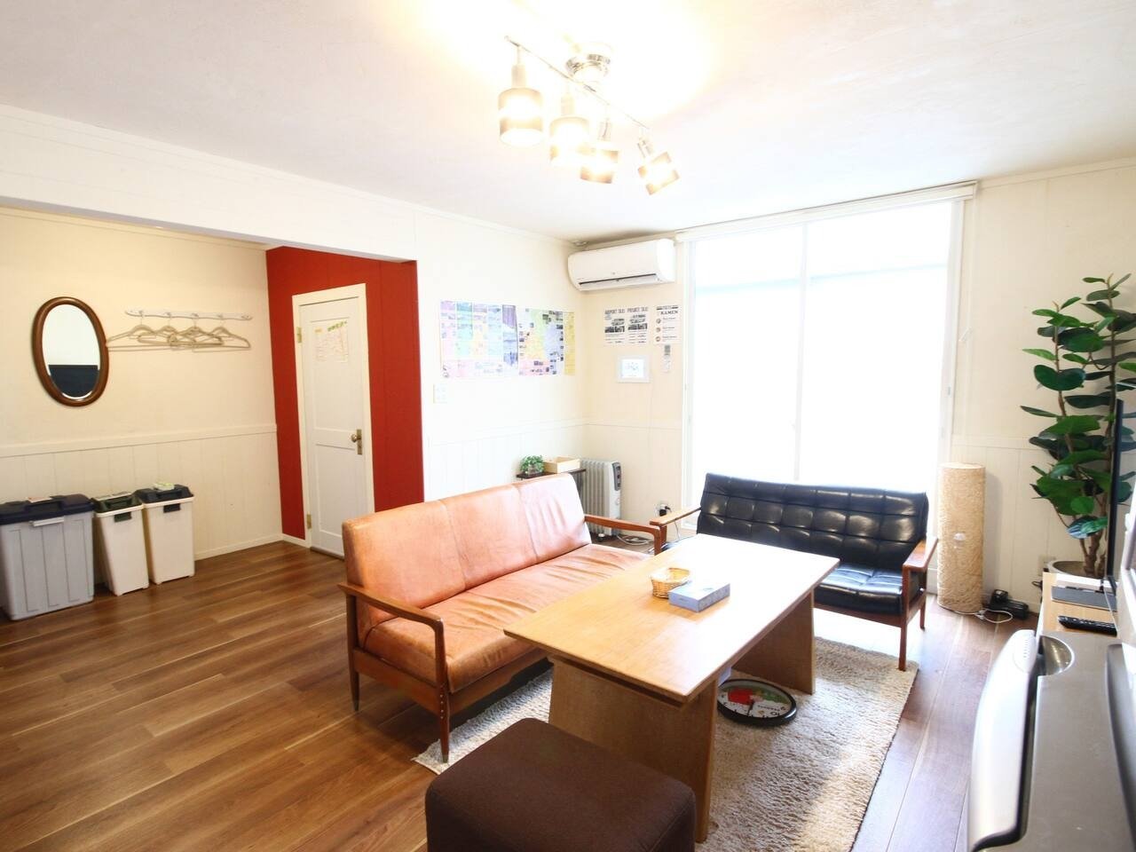 ANNEX���r���O�_�C�j���O�i1�K�j
