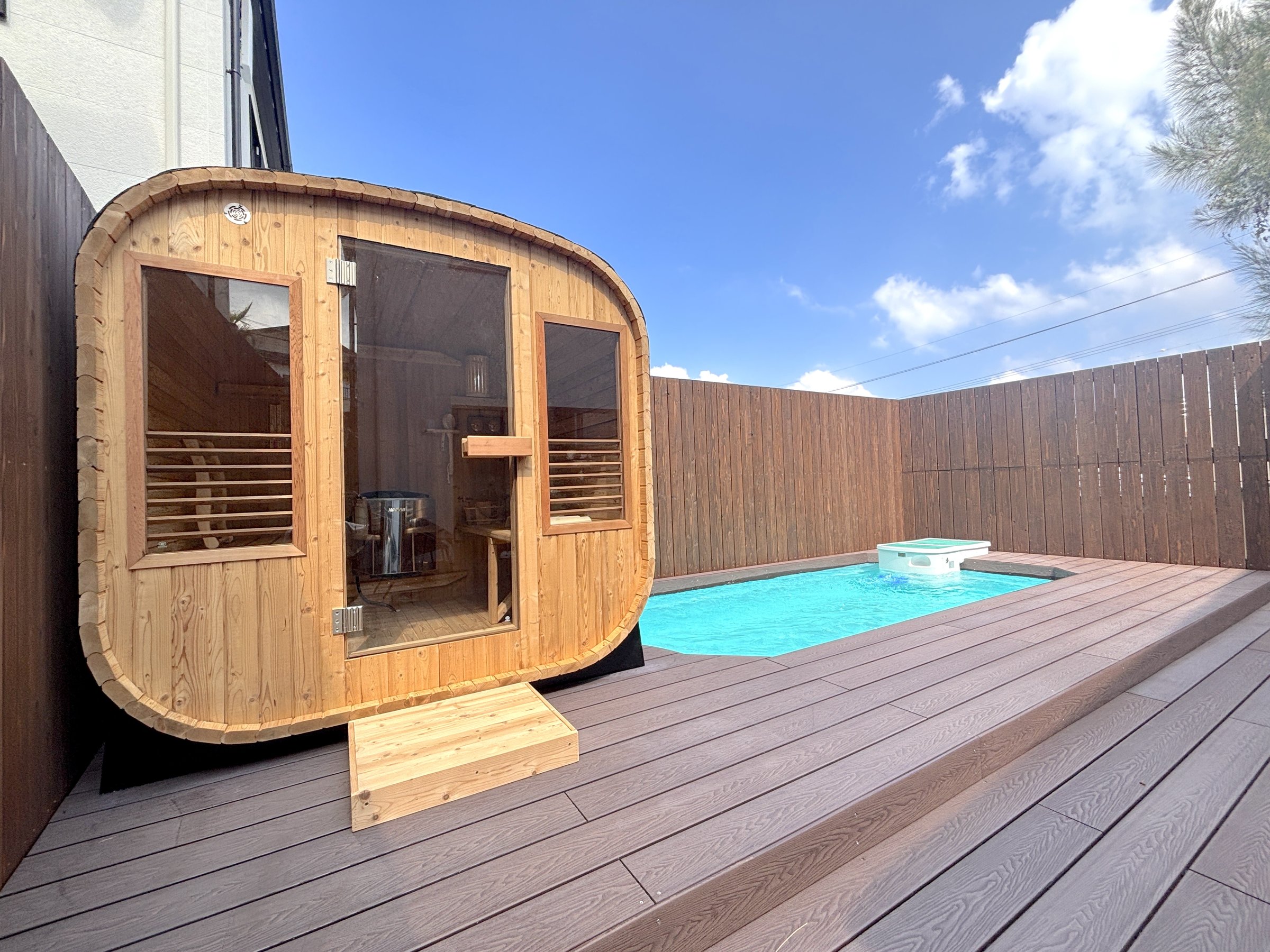 F���F�T�E�i