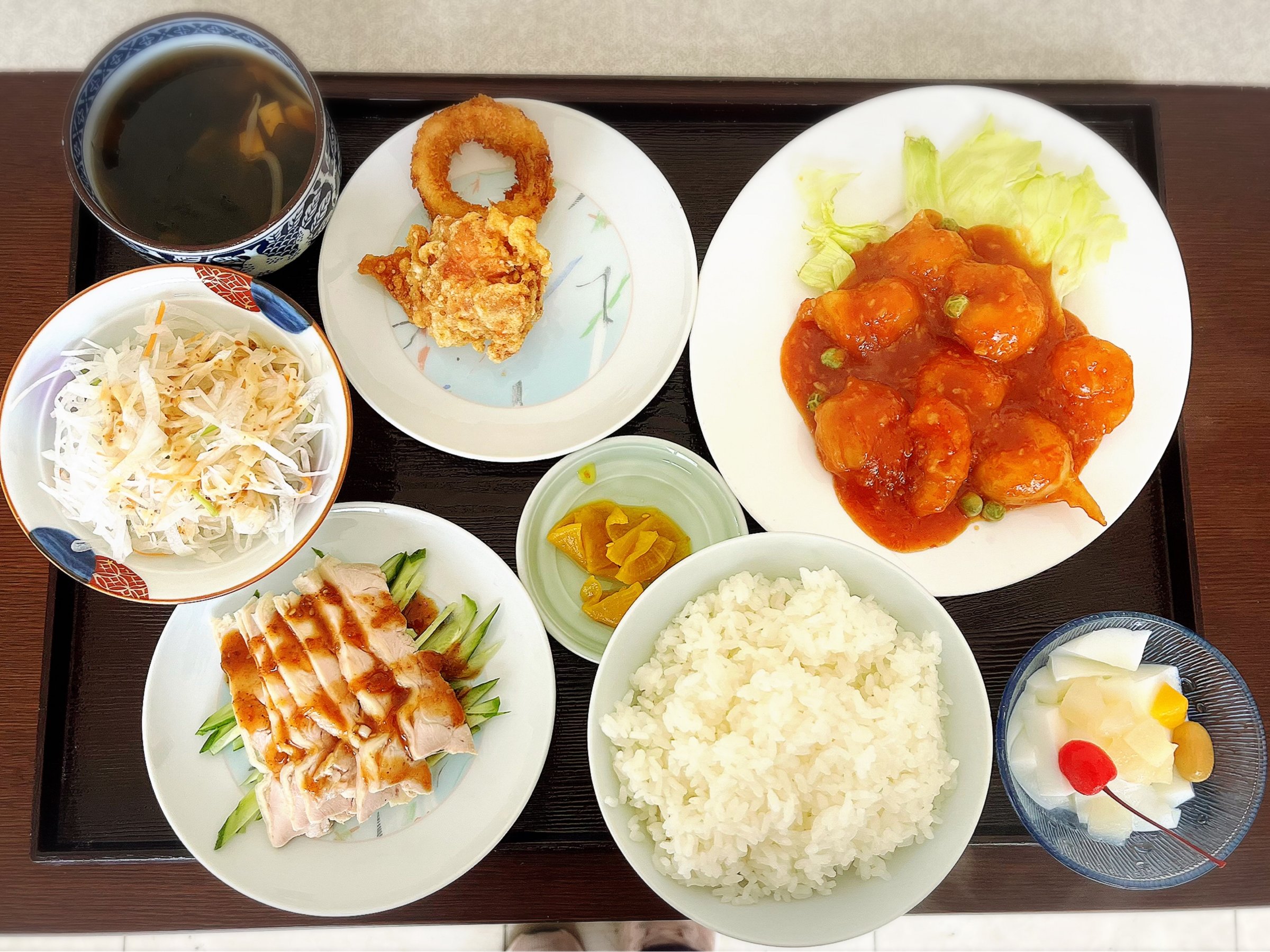 �G�r�`����H�i�I�ׂ�12��ނ̒�H�̈��j