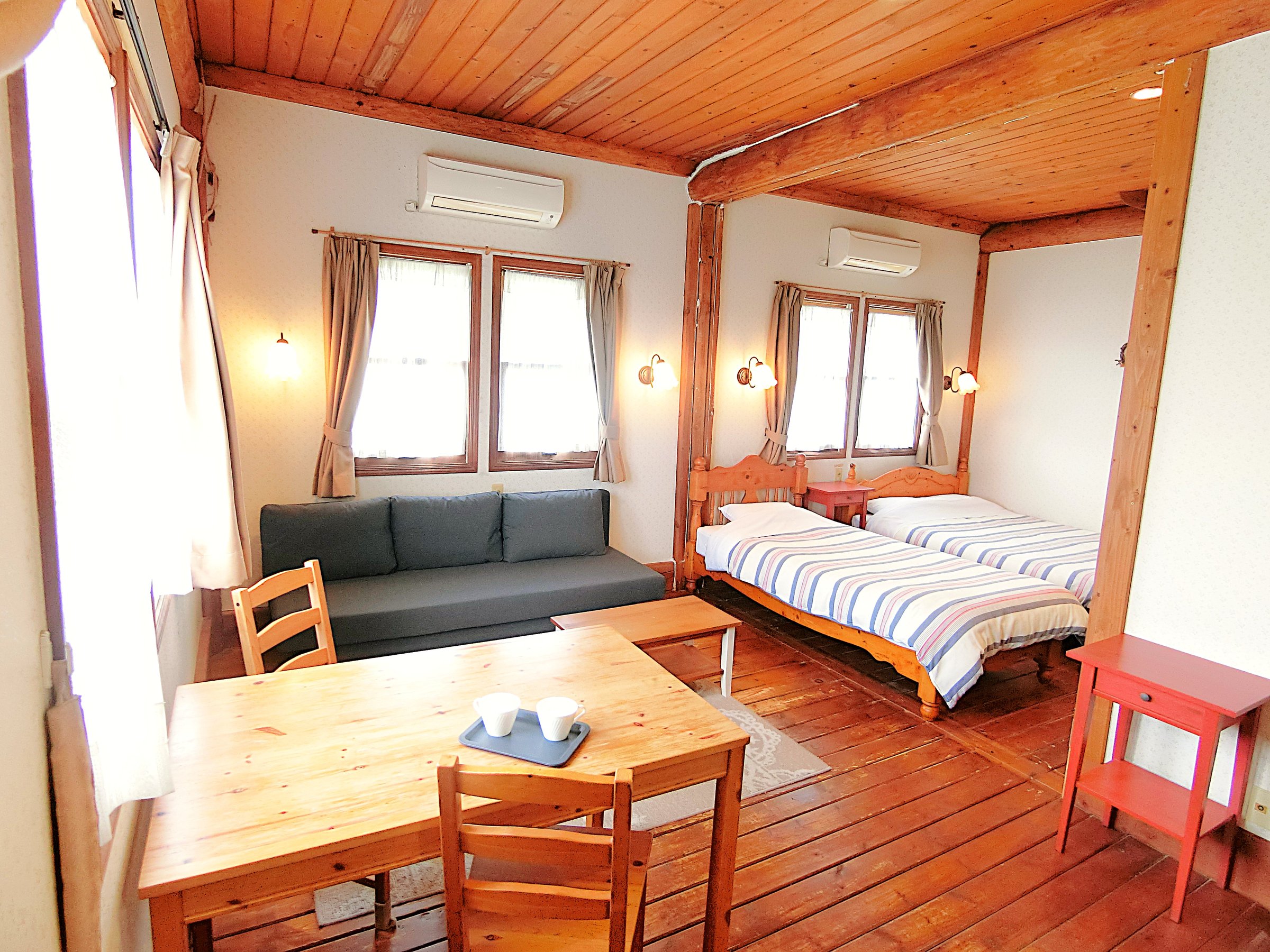 �f���b�N�X���[���B