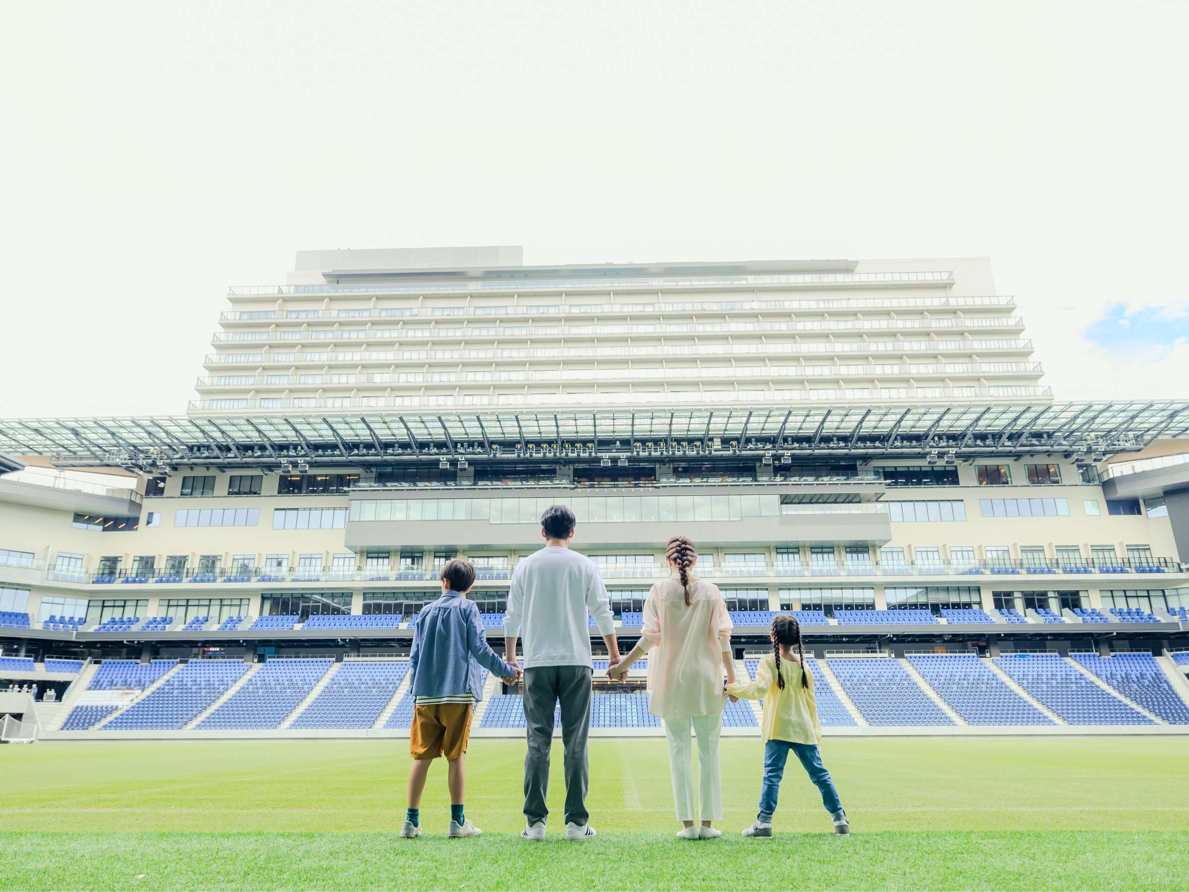 �X�^�W�A���c�A�[�s�b�`���ʓr�L���R���e���c�ɂȂ�܂��B