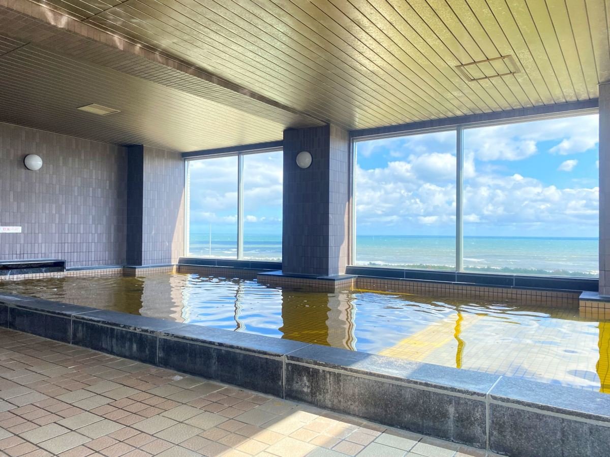 *y嗁/zC𒭂߂ȂAɋPqy݂B