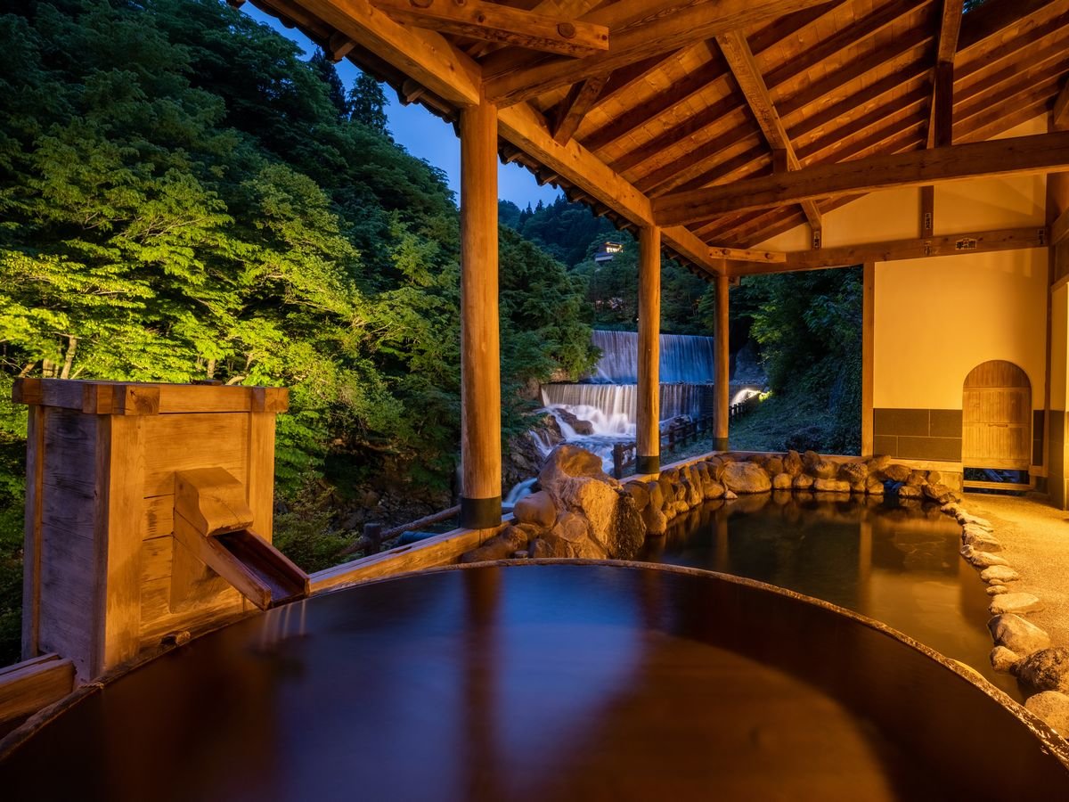 ���q�̓� ��i