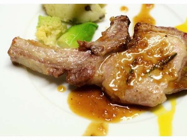 �C�x���R�؂̃O���G���[�Y�}���[�Ȃǂ̃n�[�u���������āB�I�����W�̃R���T���g���ƈꏏ�ɁB