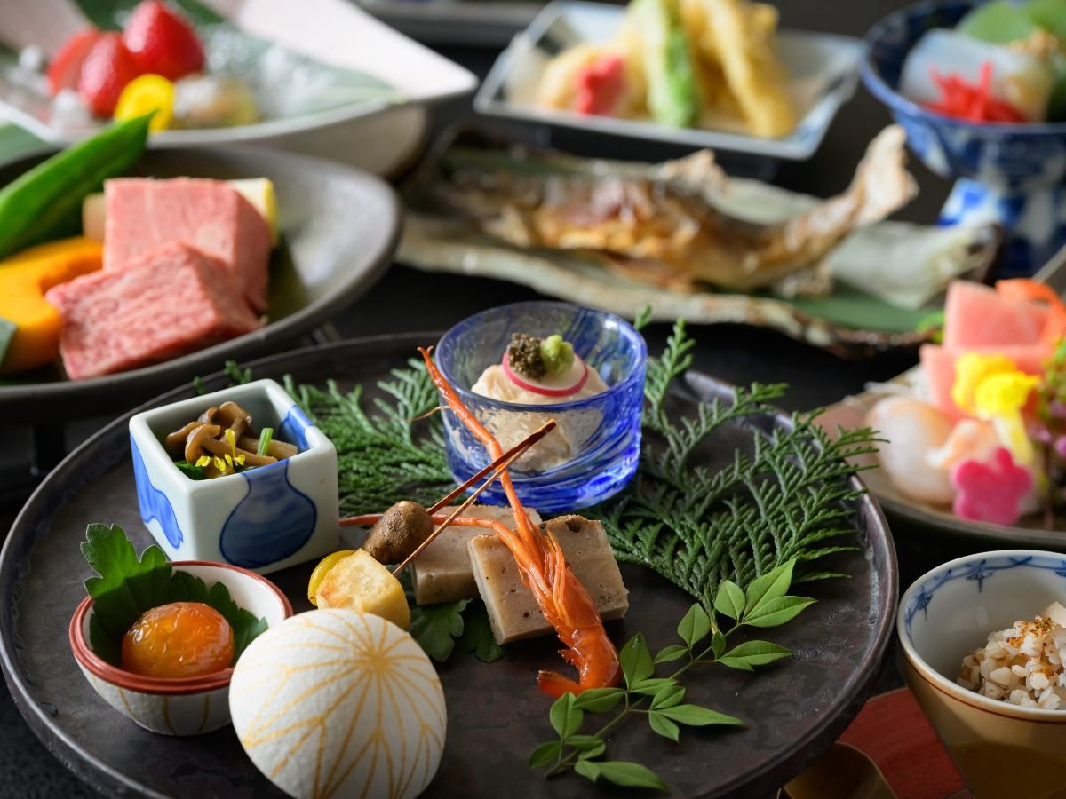 �y�c�����̓��I��ȁz���ߍׂ��ȑ��~��̂Ƃ����a���ɁA�x�R�`�����̑N���ق����h�̓��I��Ȃł��B