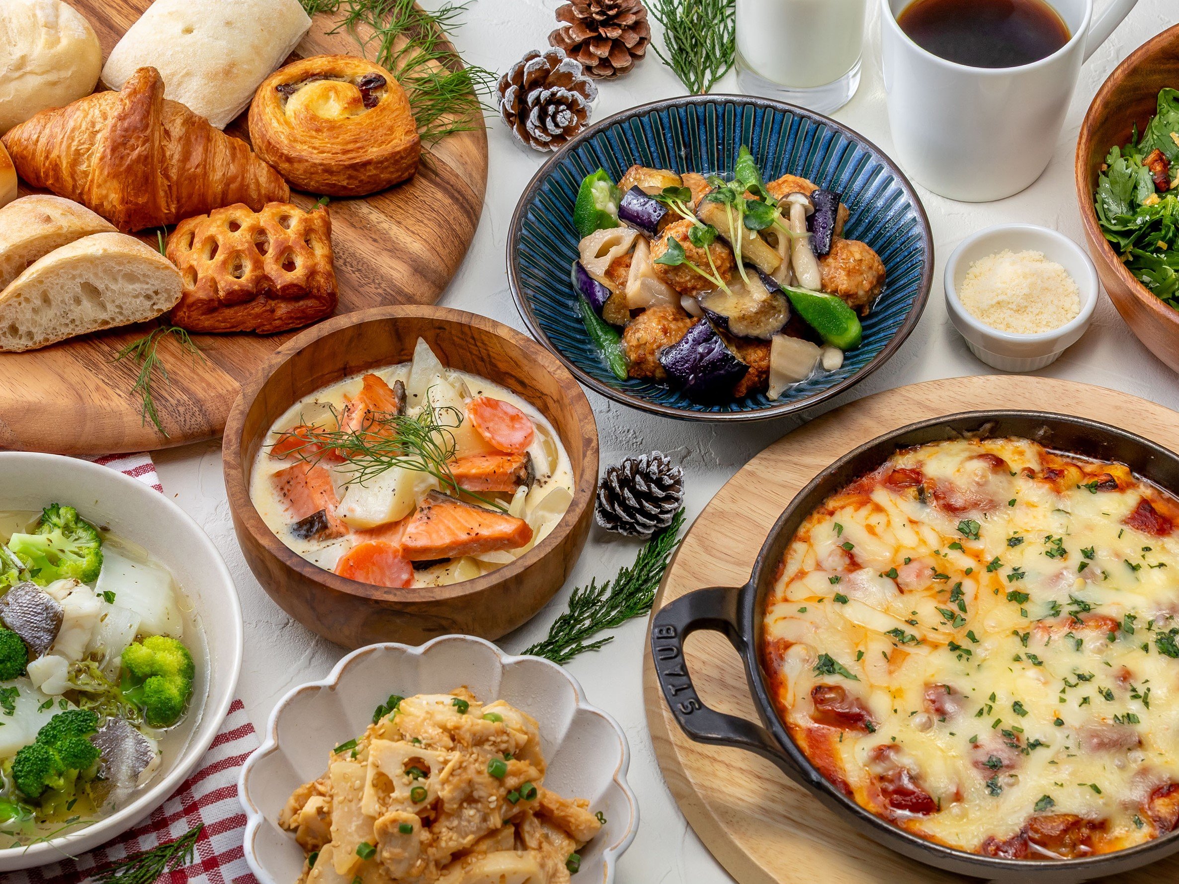 �y���H�@�~���j���[�z