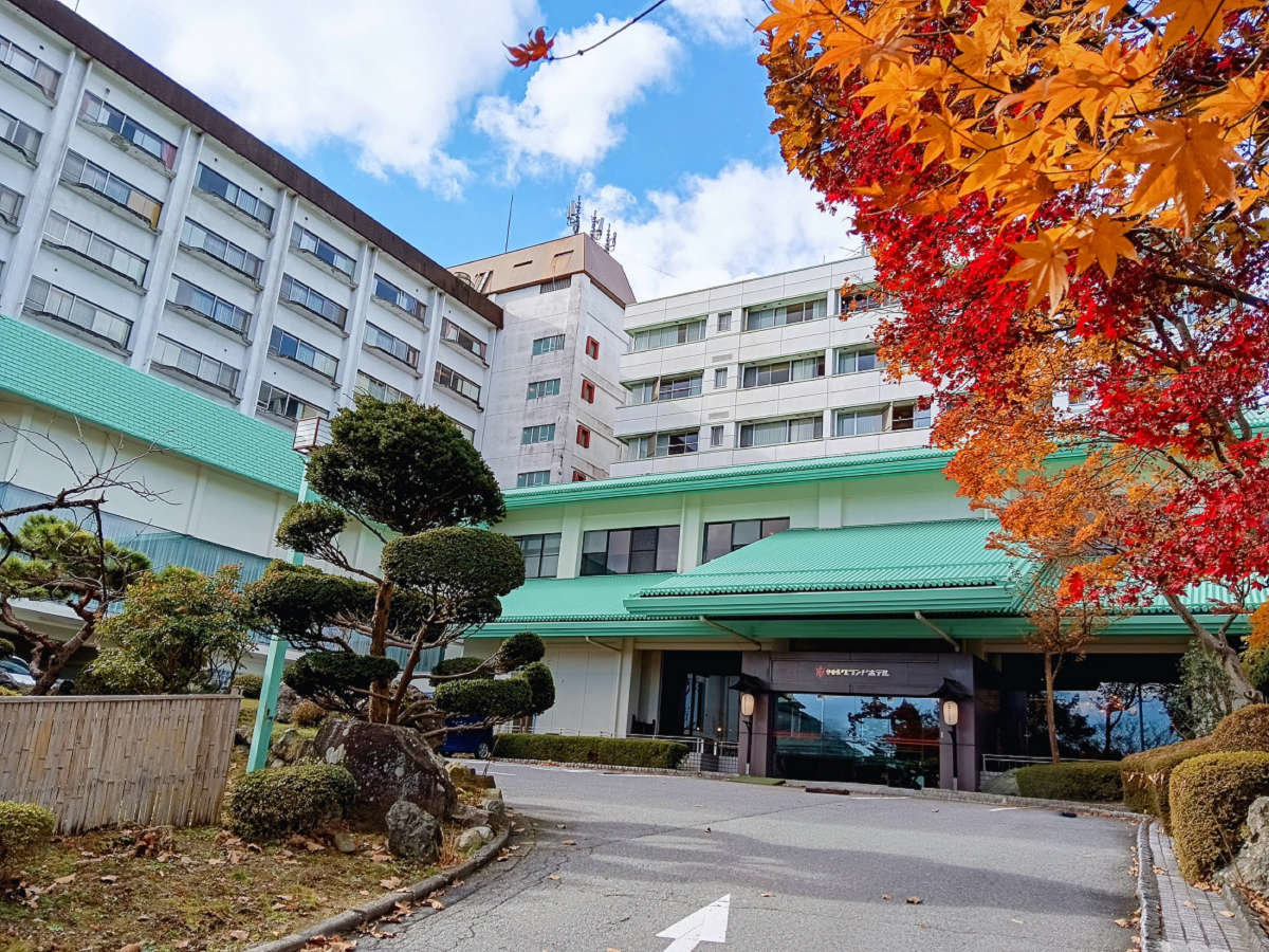 外観(紅葉)