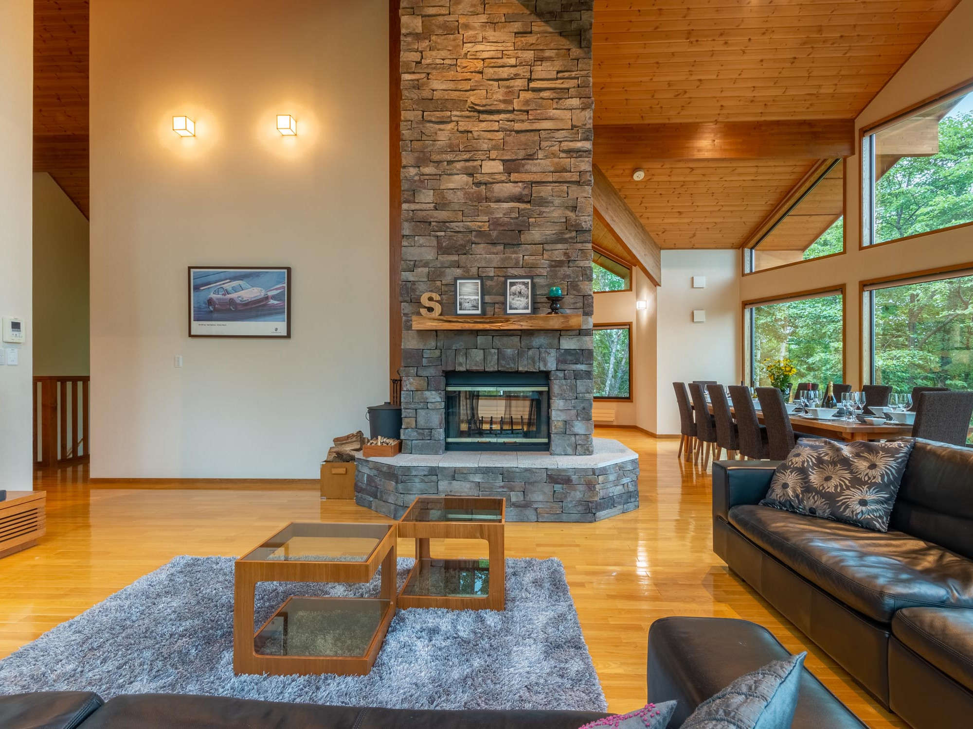 ���r���O