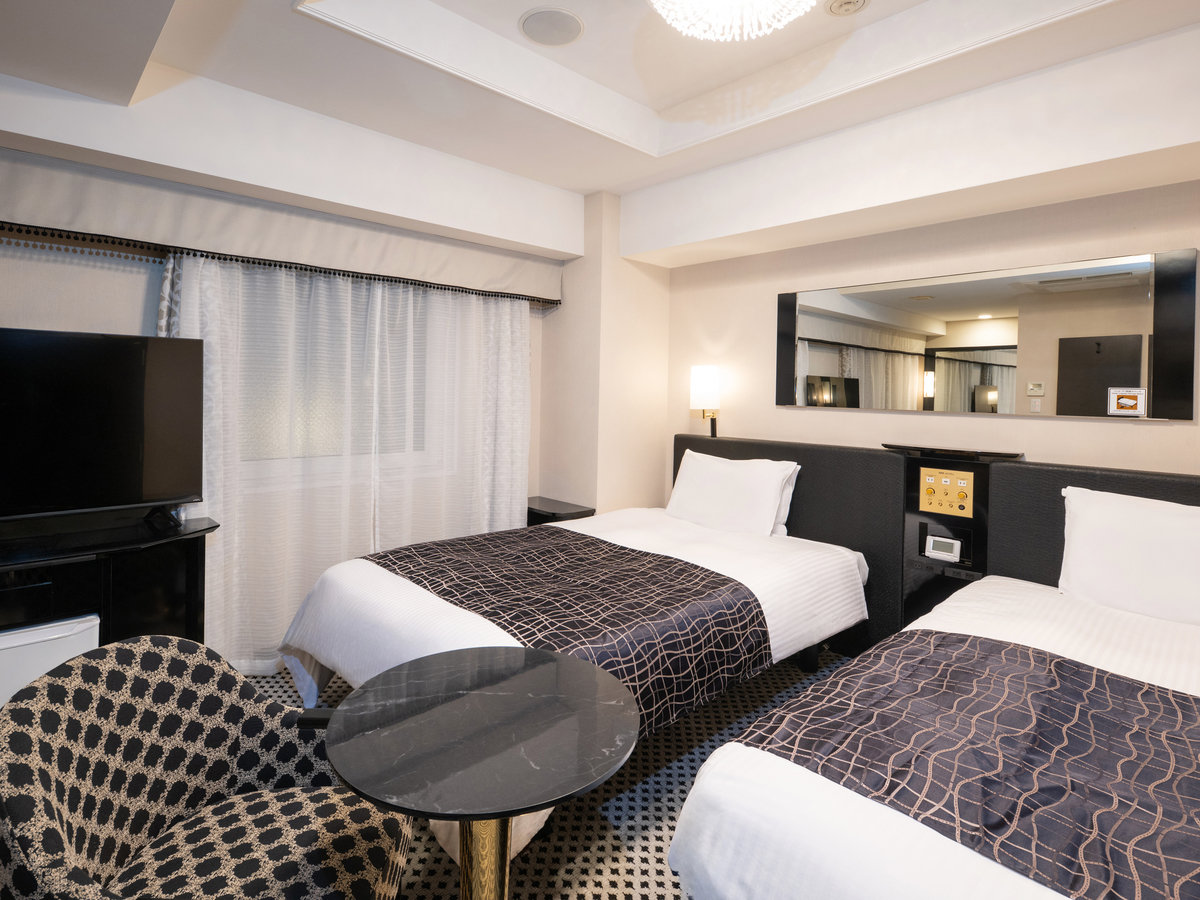 �f���b�N�X�c�C�����[��