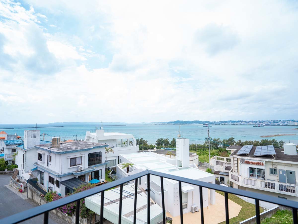 �x�����_����̓I�[�V�����r���[�B