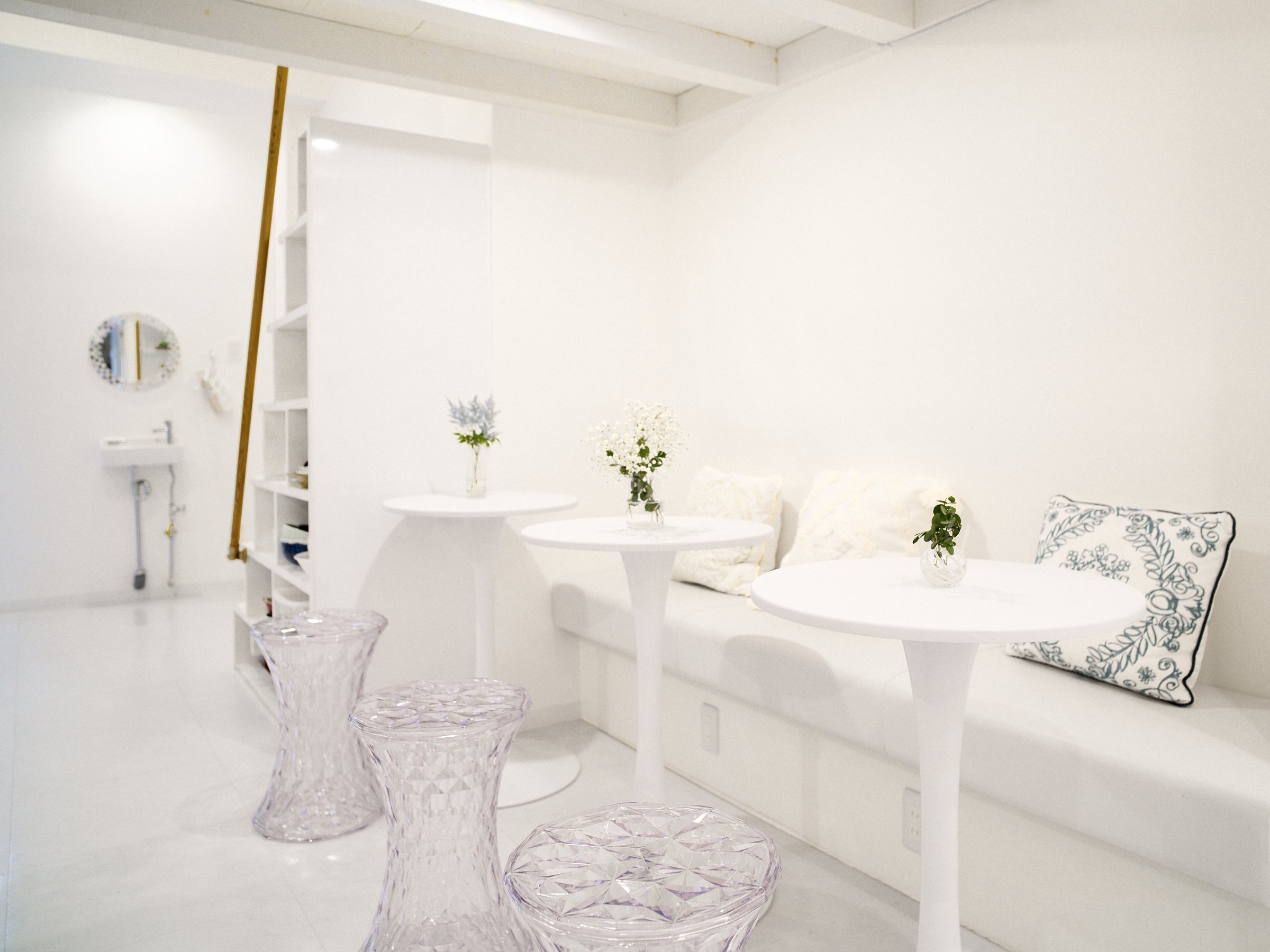 ���났�̃��r���O�E�_�C�j���O�X�y�[�X