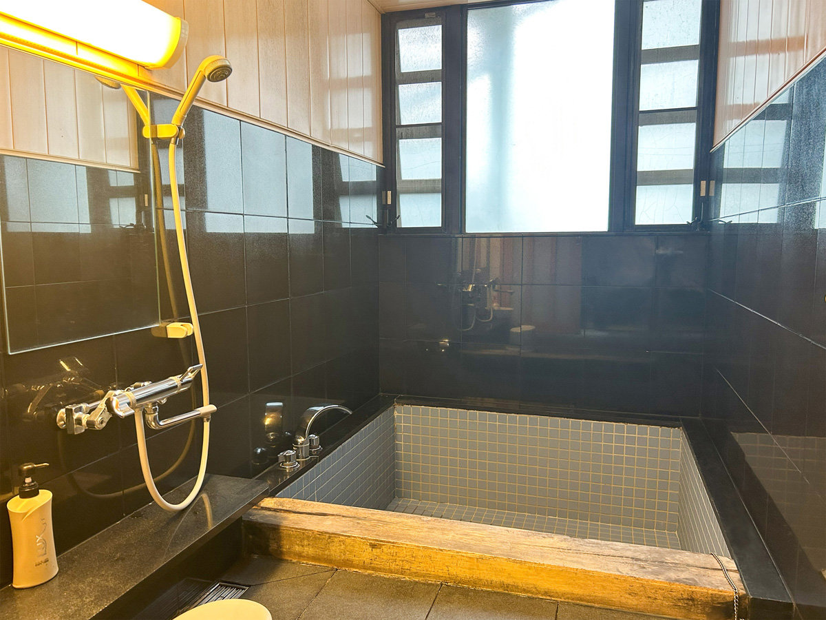 EyݐؕCz̉^C͋̕CƖ؂̏_炩Bł͂܂񂪂Ƃ