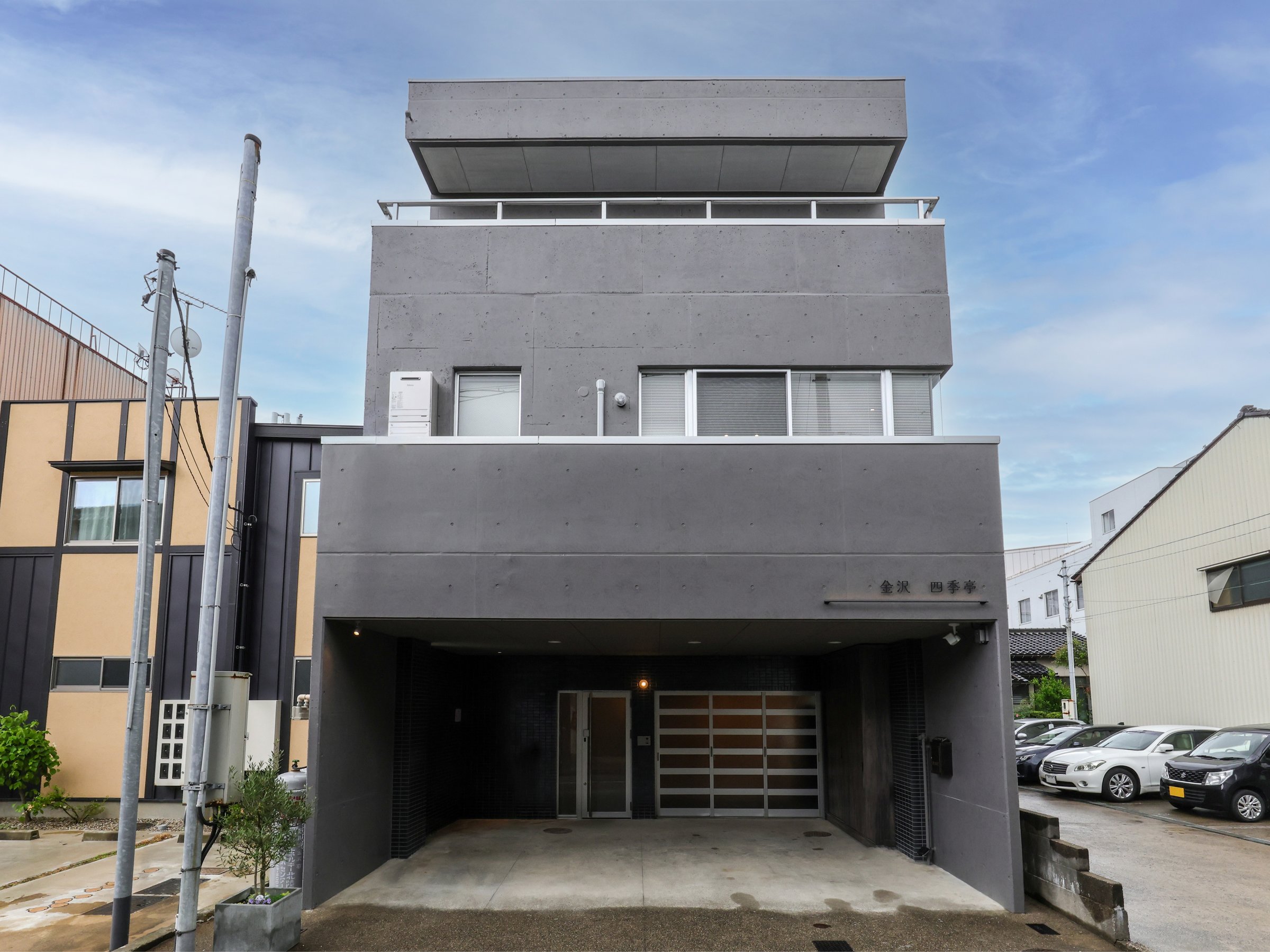 �y���ԏ�z�y�����ԁ`���^��2�䂪���ԉ\�ł��B