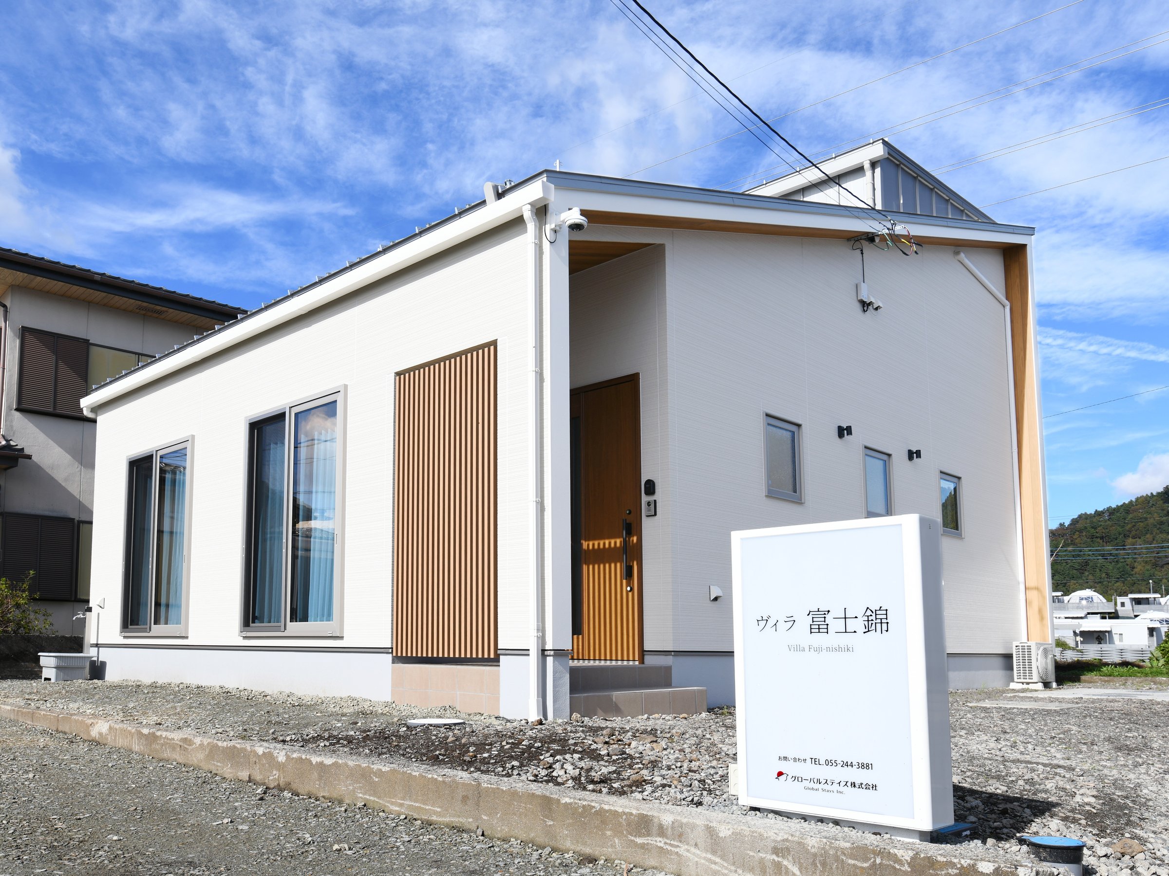 ���B���x�m�ъO��