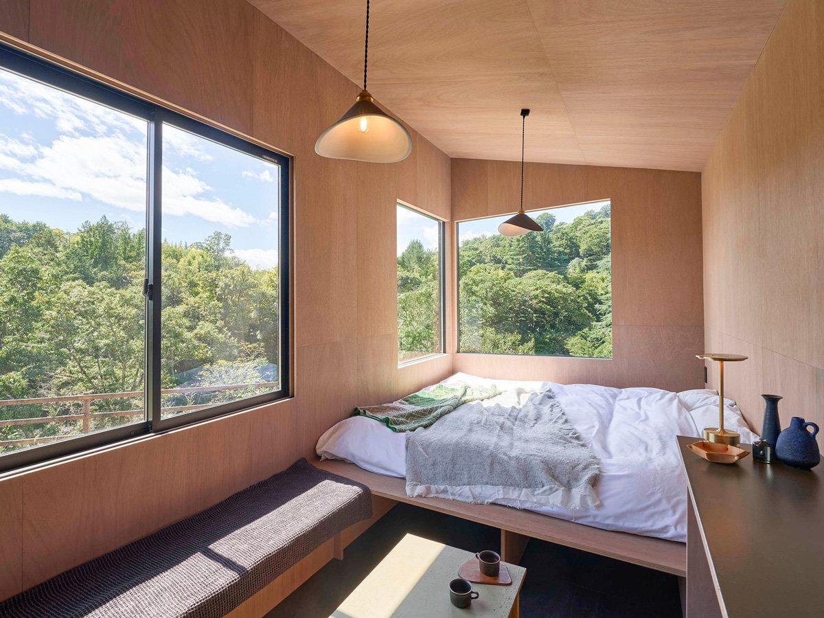 �E�y3�l�p�g���[���[�n�E�X���ρz�傫�ȑ�����͎��͂̕��i���������������܂�