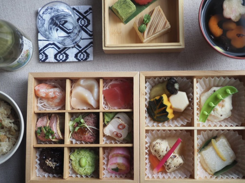 �y���H���z���[�H ���