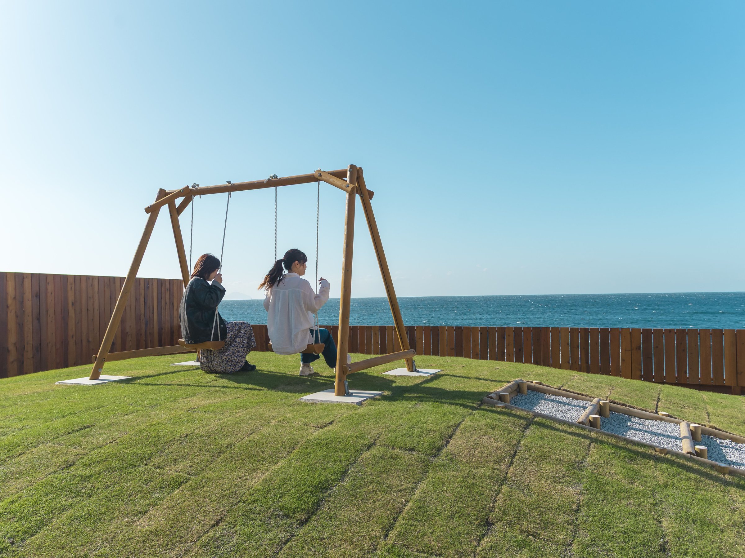 ���S�ɖ߂��ău�����R�Ŋy����