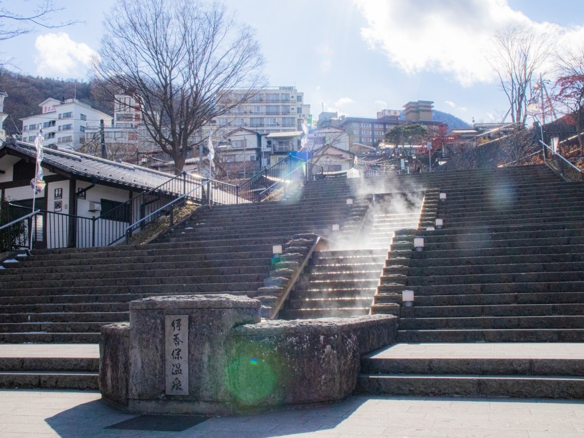 �~�̐Βi�X�B�����ނ肪�����������܂��B