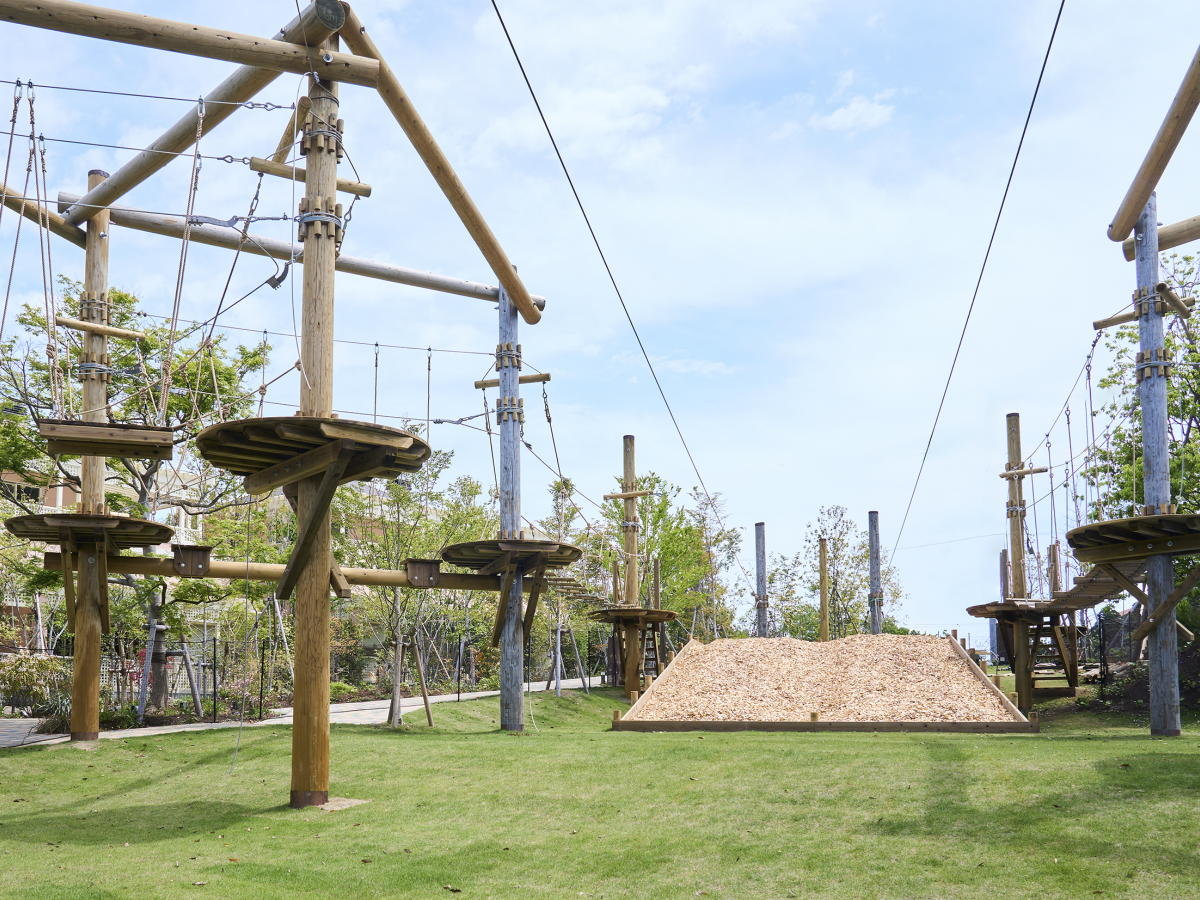 �y�G�A���A���A�h�x���`���[�z�s�S�ł͓����Ȃ����R�ł̃A�E�g�h�A�̌��I