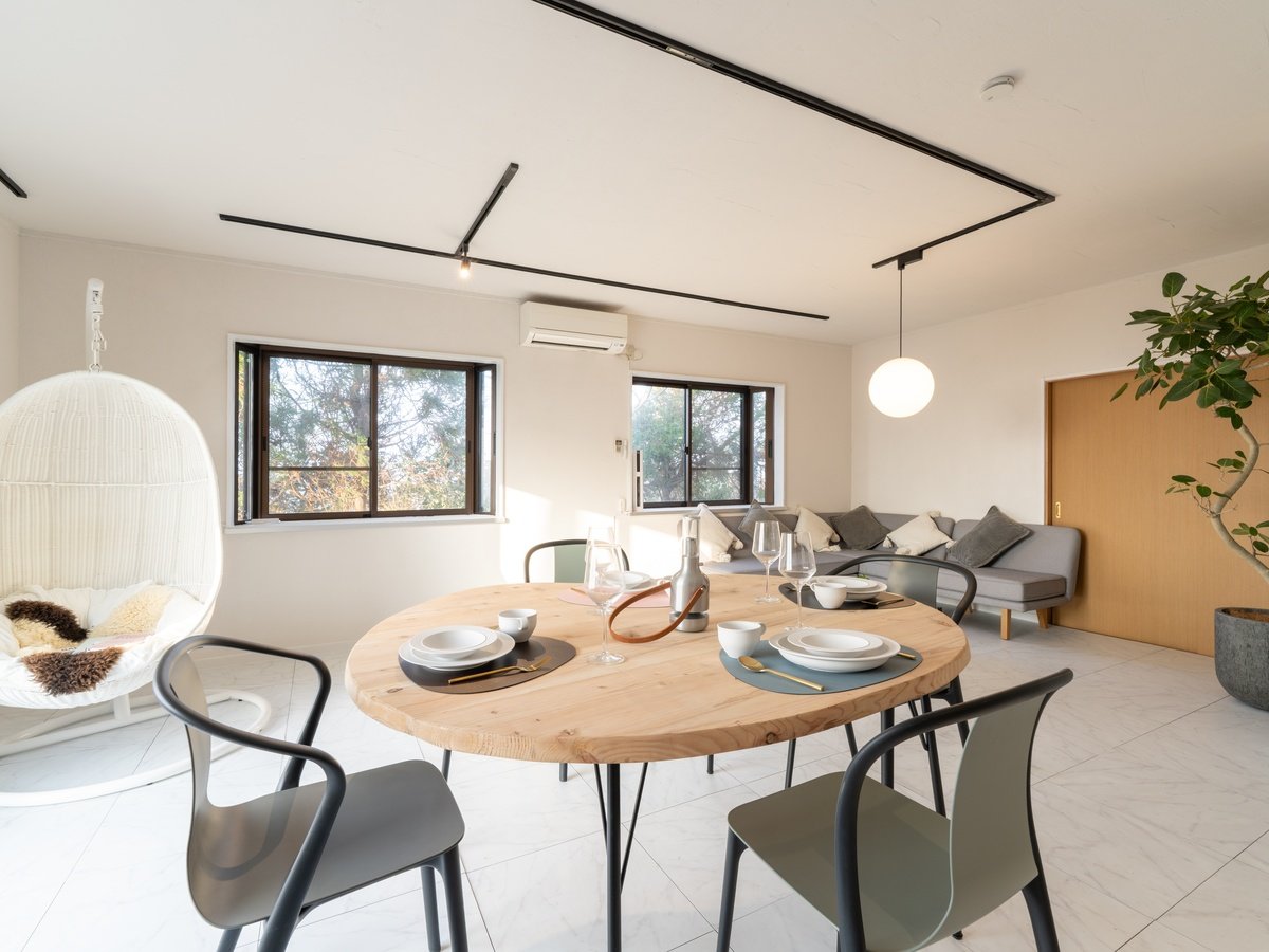 �E�y���r���O�z��30���Ă̍L�X�Ƃ���LDK�B�������ގ��R���Ŗ��邭�����������܂�