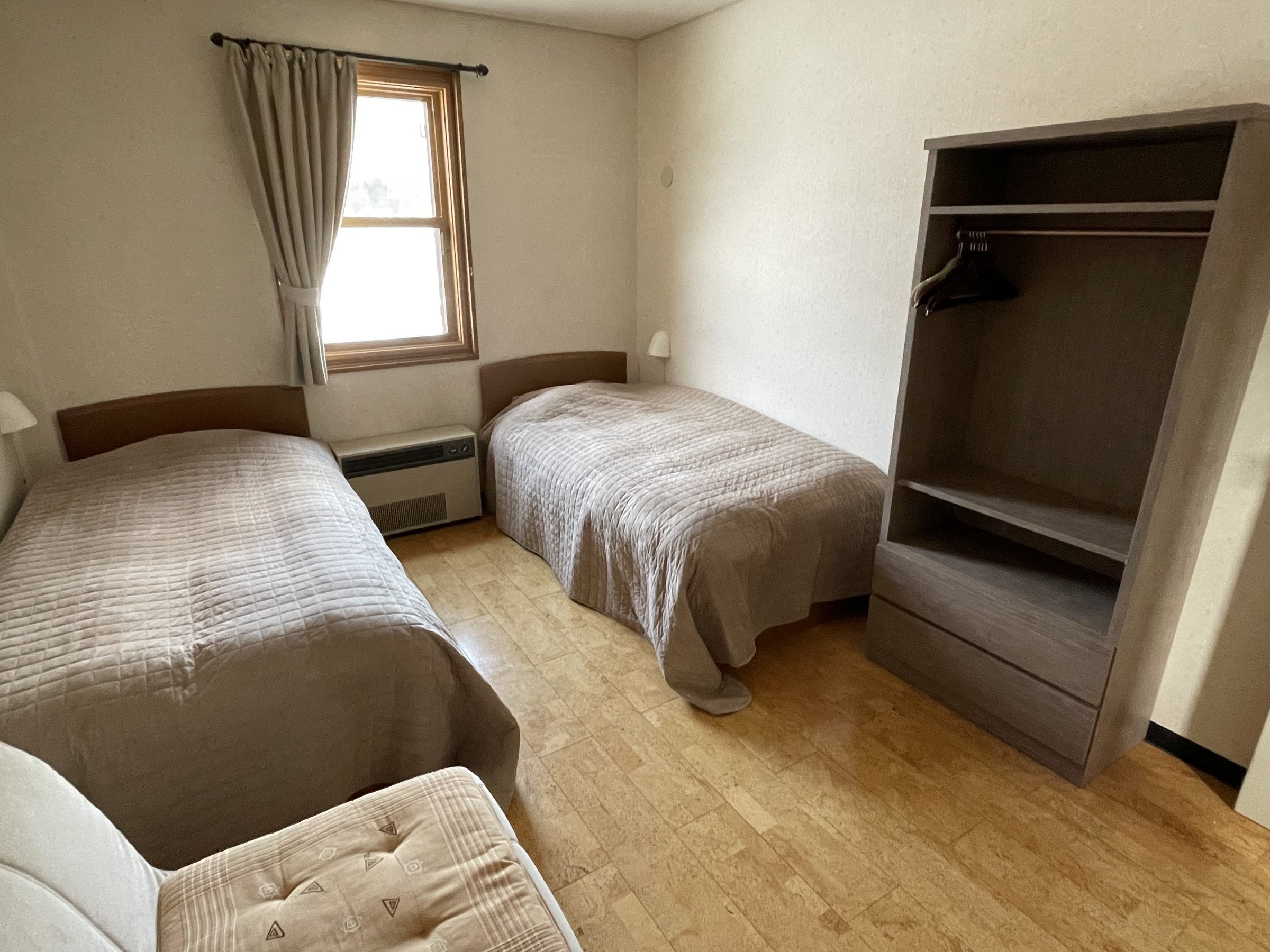 �c�C�����[���i�P�R�u�j