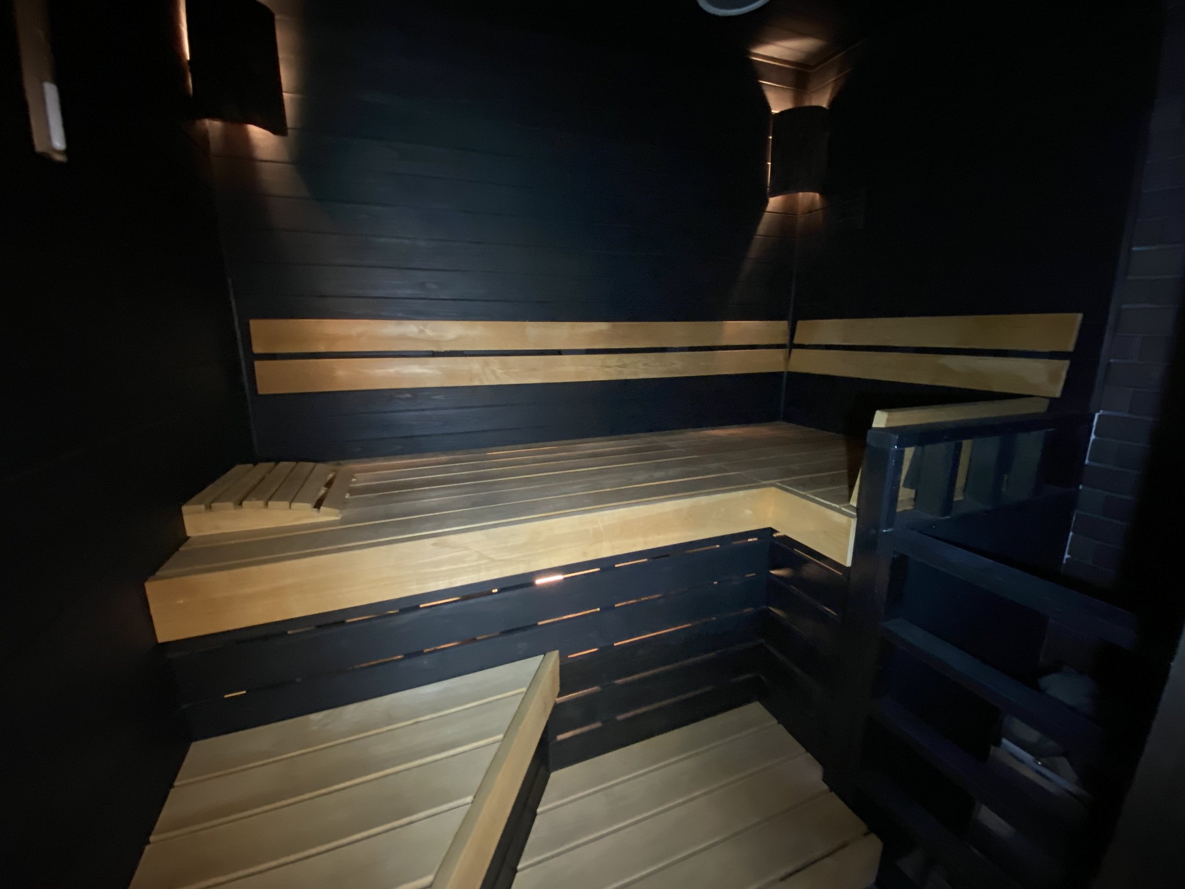 ��邤�ރT�E�i���̓Z���t���E�����\�����g�̍D���ȃA���}���ґ�Ȏ��Ԃ����߂������������B