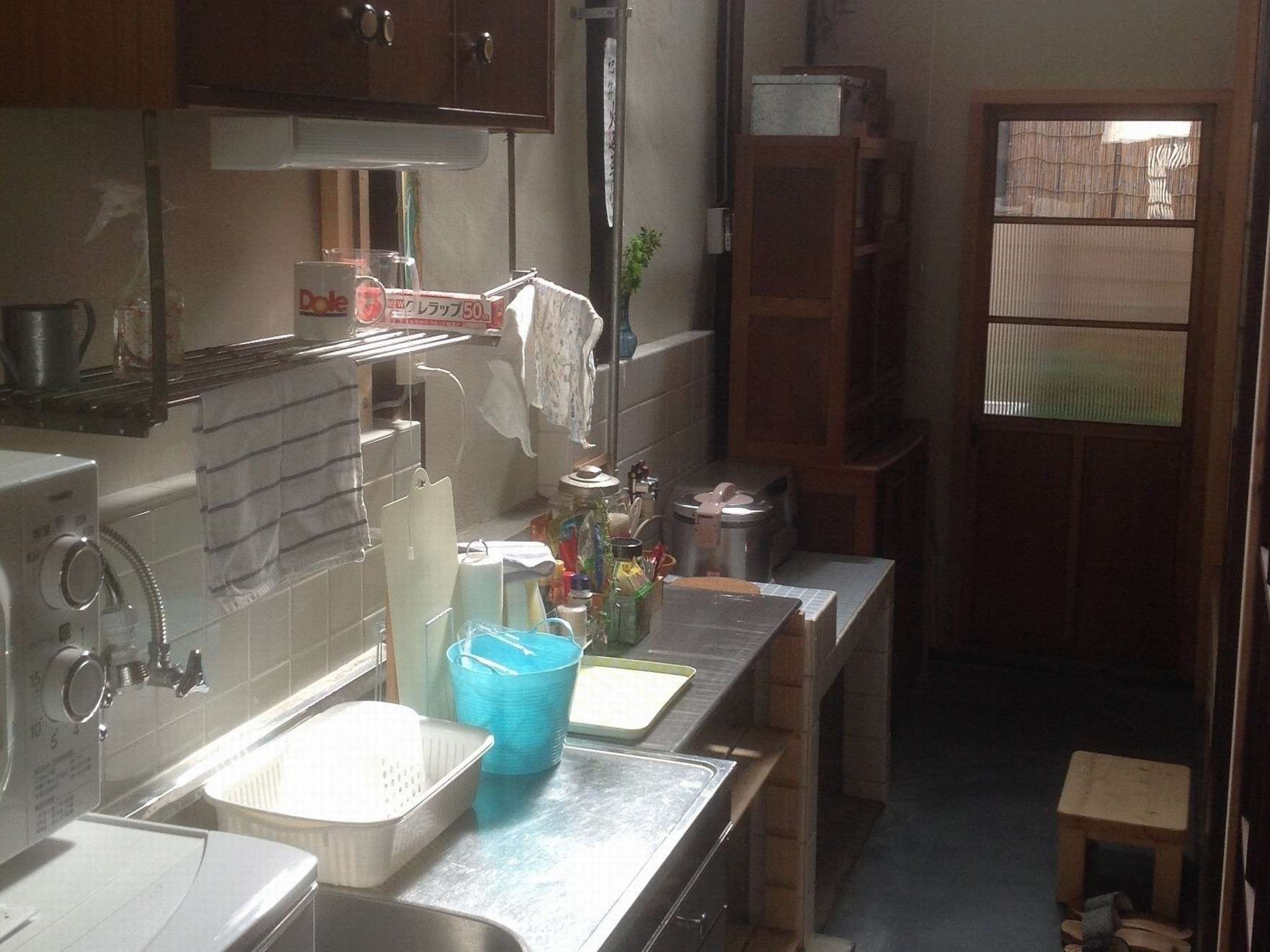 ���邢�������A�y�Ԃ̑䏊�B