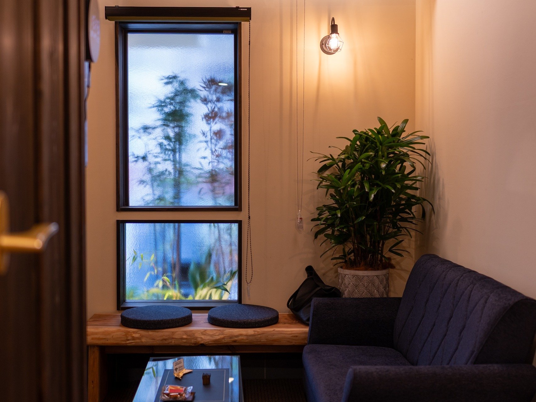 �G���g�����X