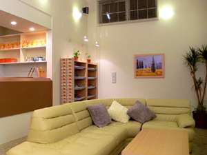 �`�F�b�N�C����15�`22��30���A�`�F�b�N�A�E�g��10���܂�