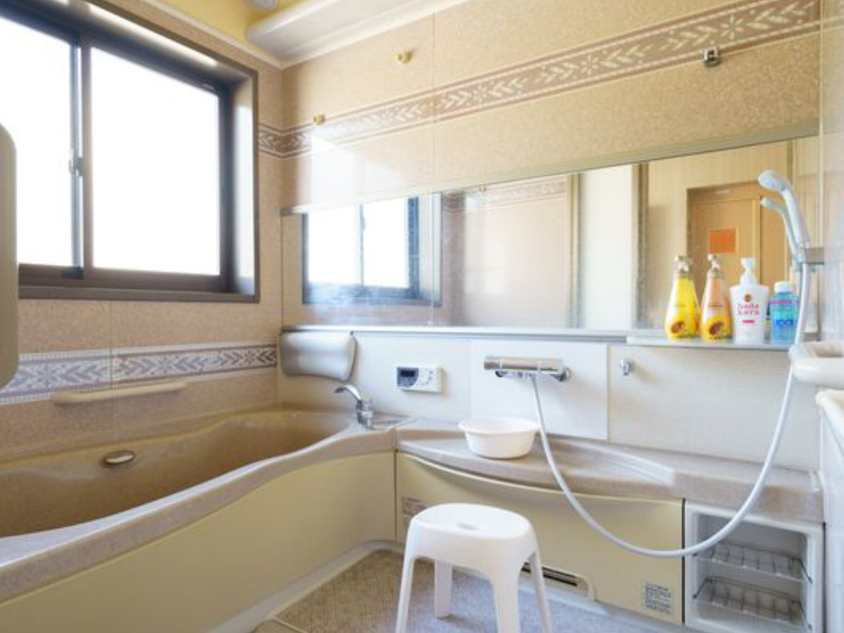 �������Ƃ����o�X���[���œ����̔������₵�Ă��������B