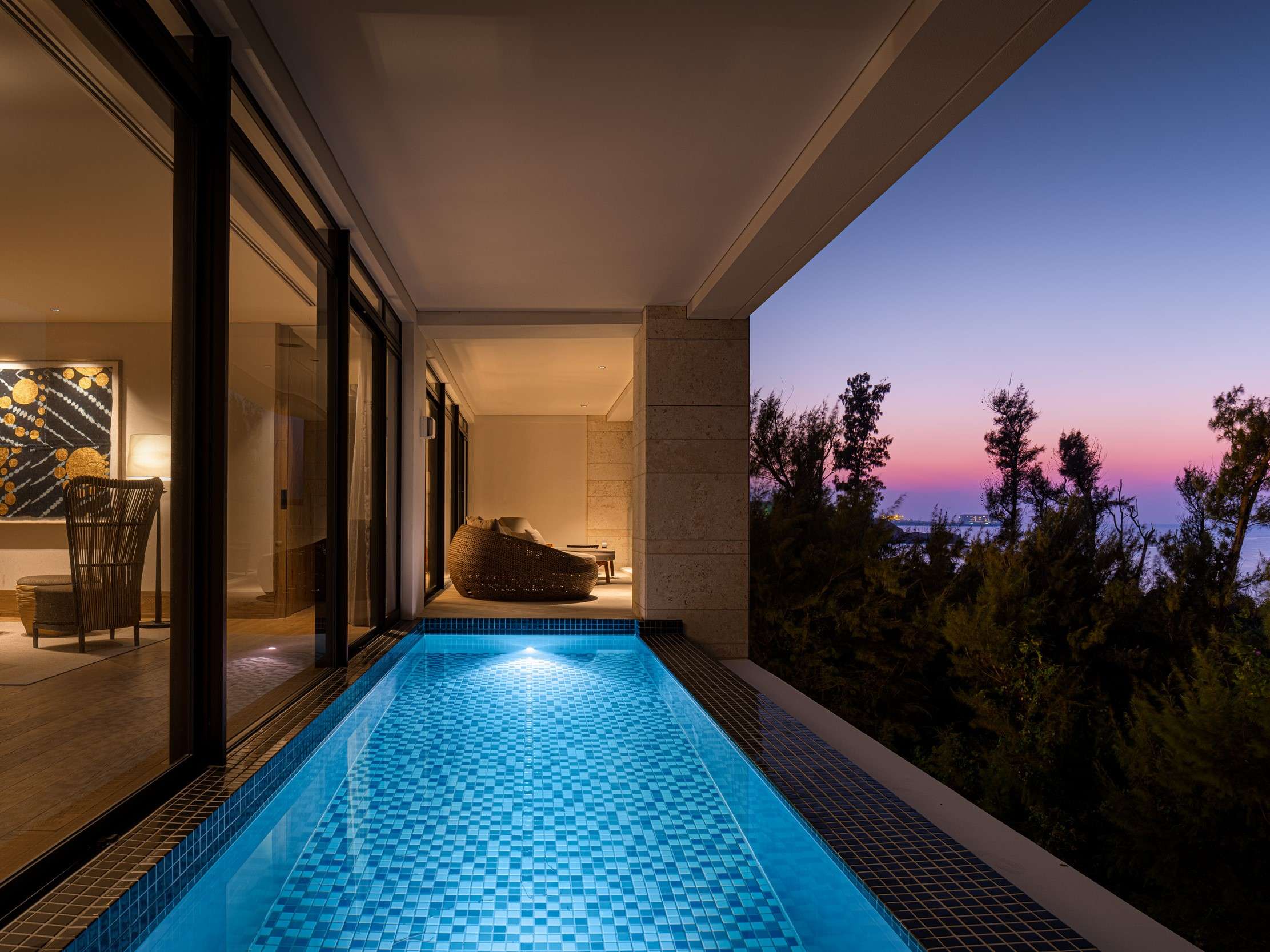 Executive Suite Private Pool