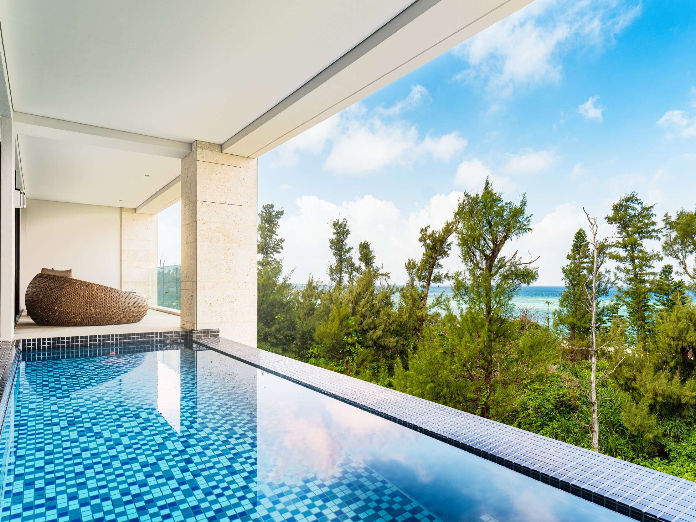 Executive Suite Private Pool