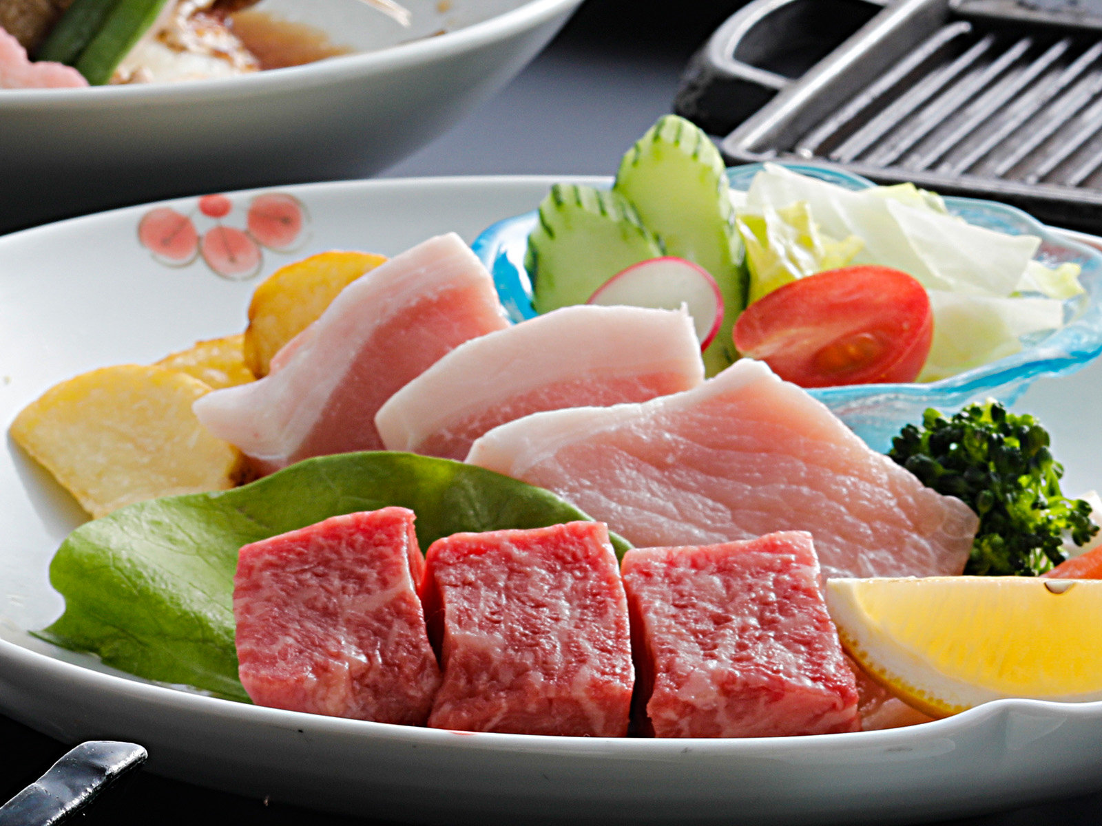 ���ɗ\���~�Q�|�[�NW�X�e�[�L�I�u�����h����H�ה�ׁi���C���[�W�摜�j