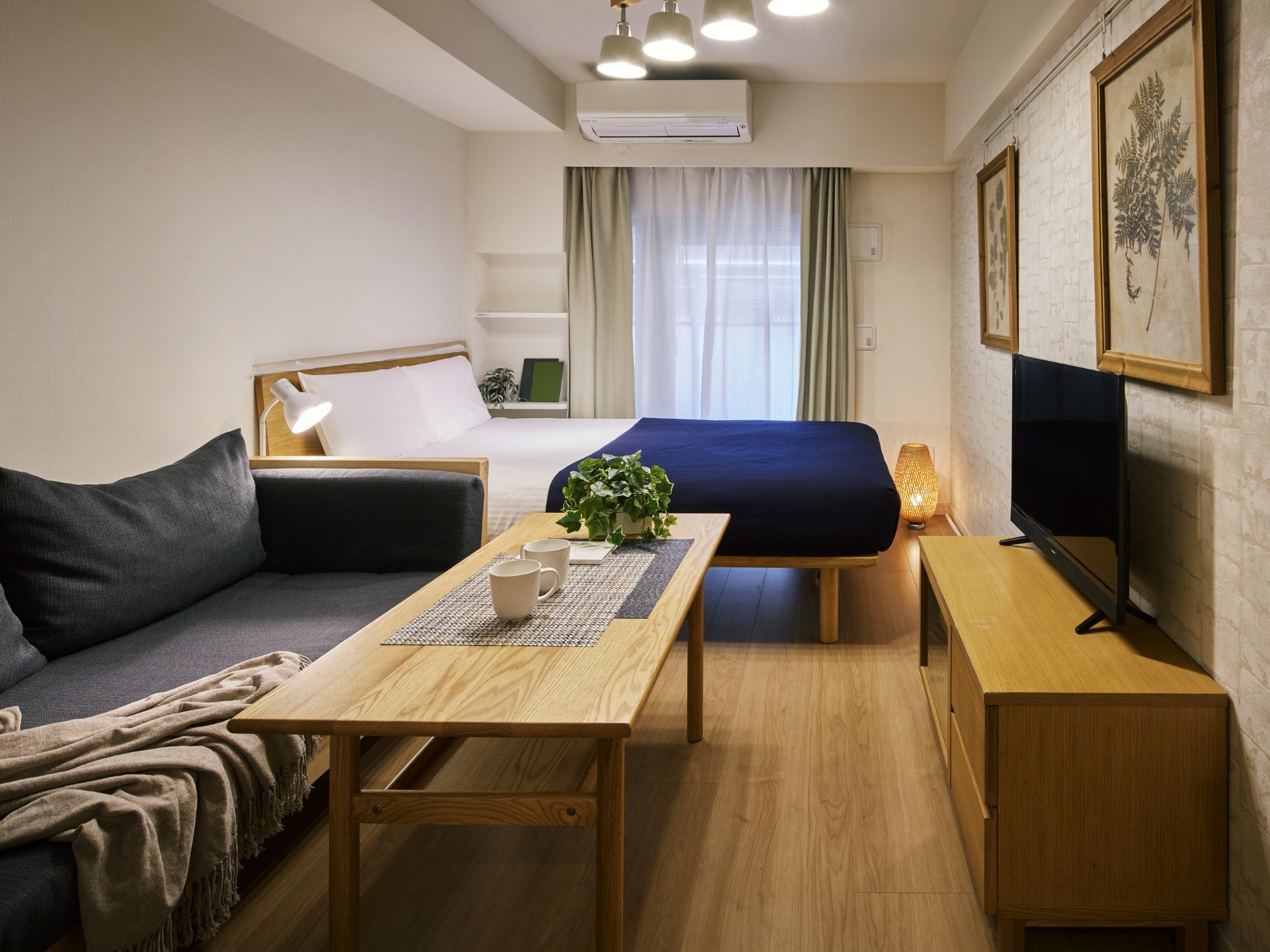 Double Room �_�u�����[��